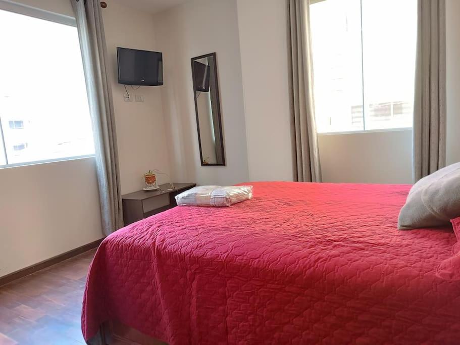 Two-Bedroom Apartment with Balcony photo 2