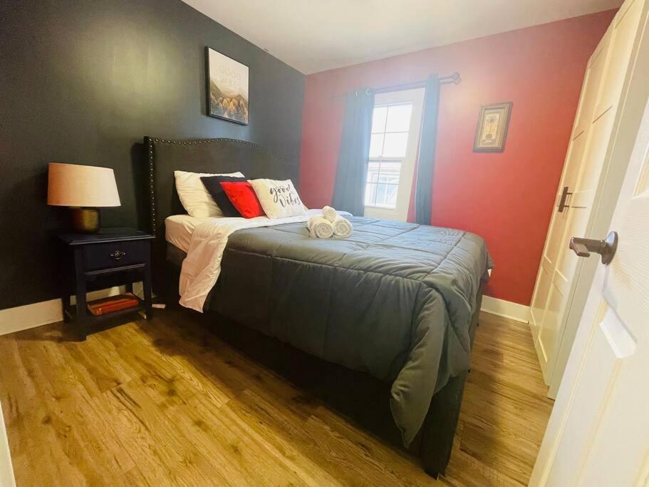 Two-Bedroom House photo 3