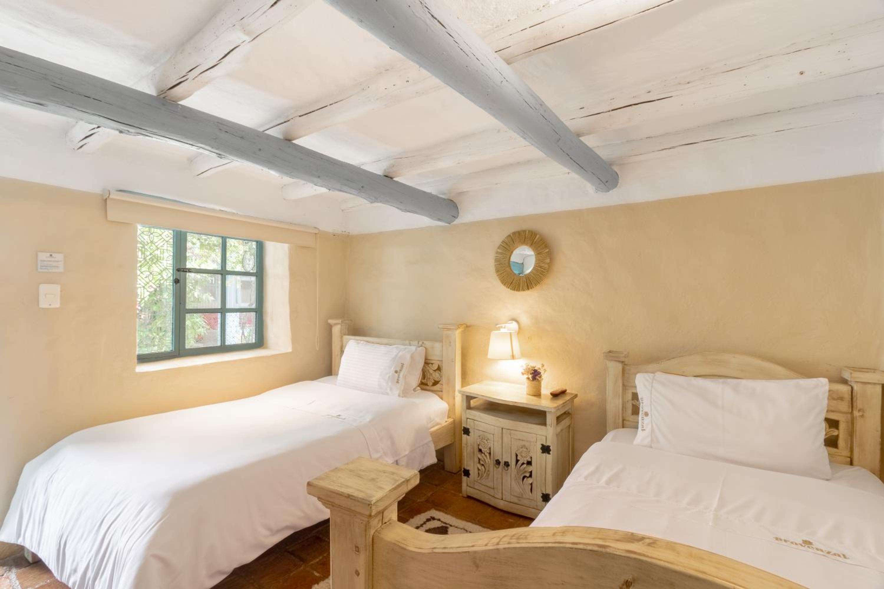 Small Twin Room photo 2