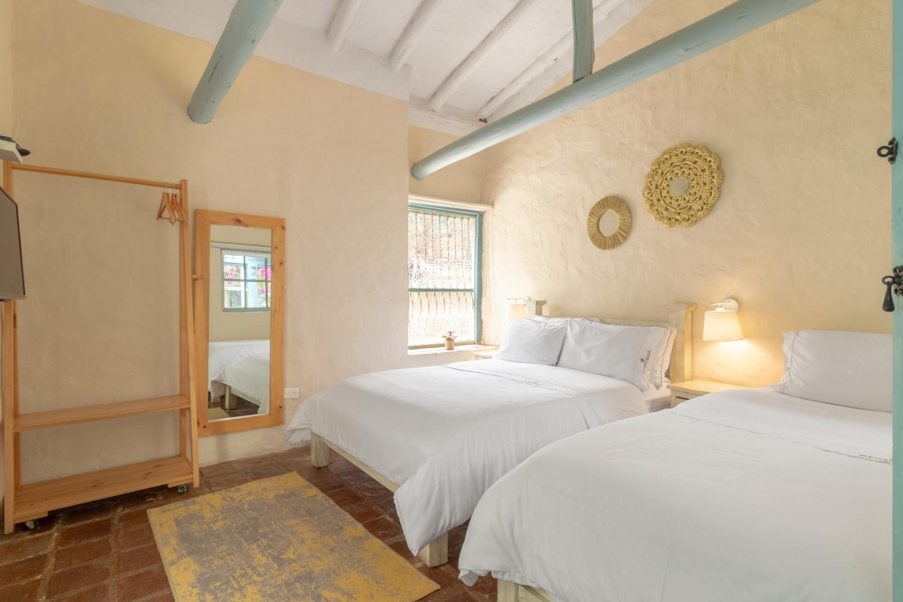 Standard Triple Room photo 2