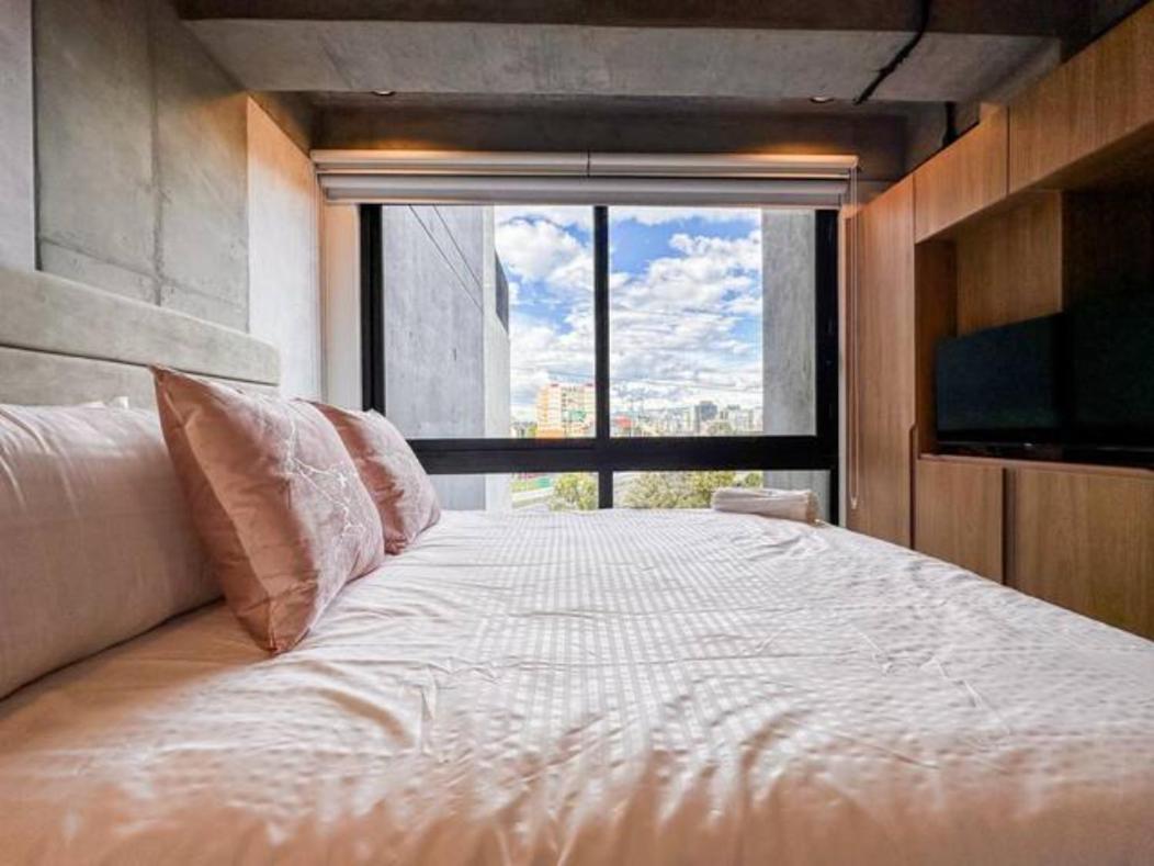 Two-Bedroom Apartment with City View