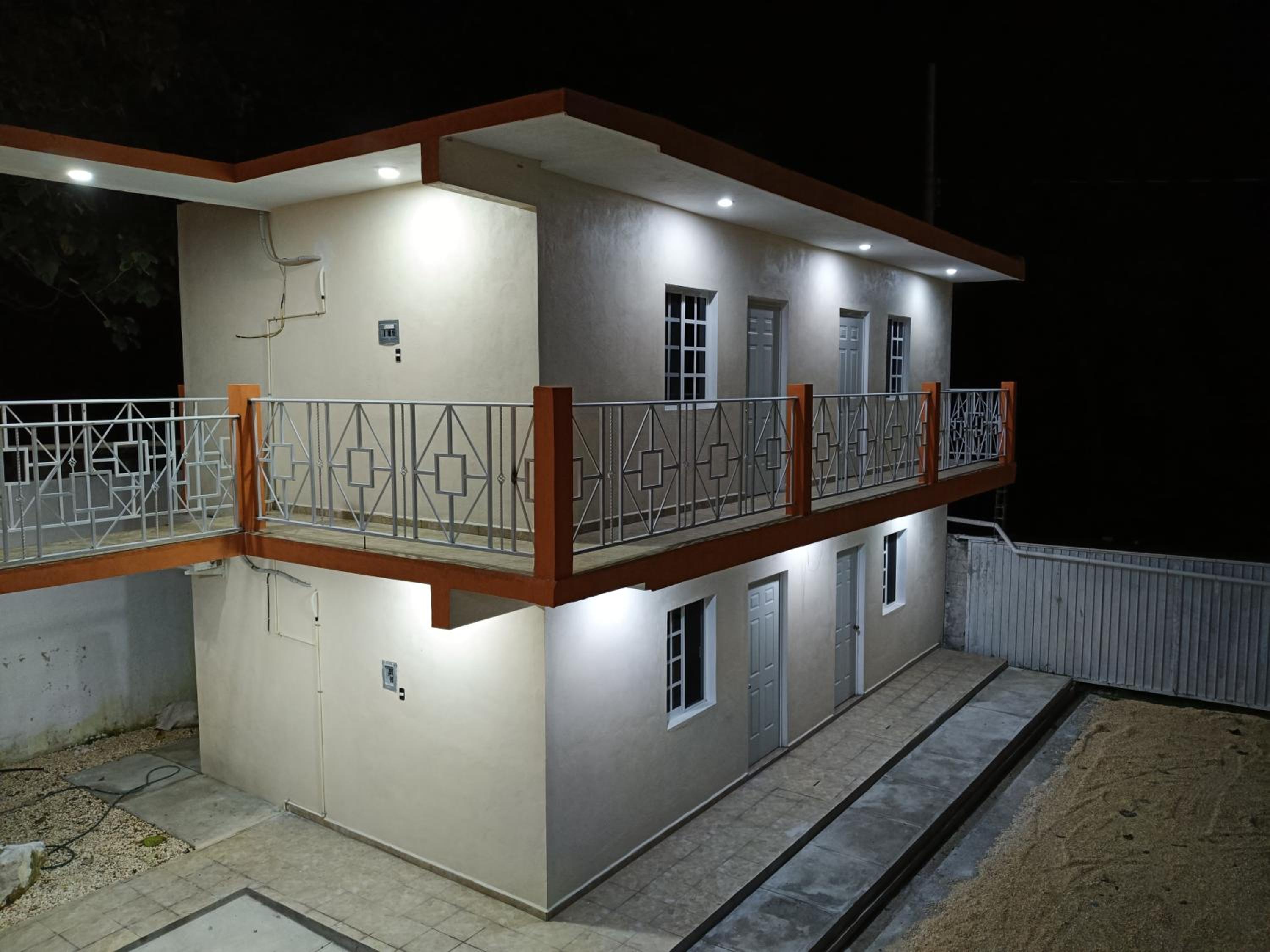 Twin Room with Balcony photo 2