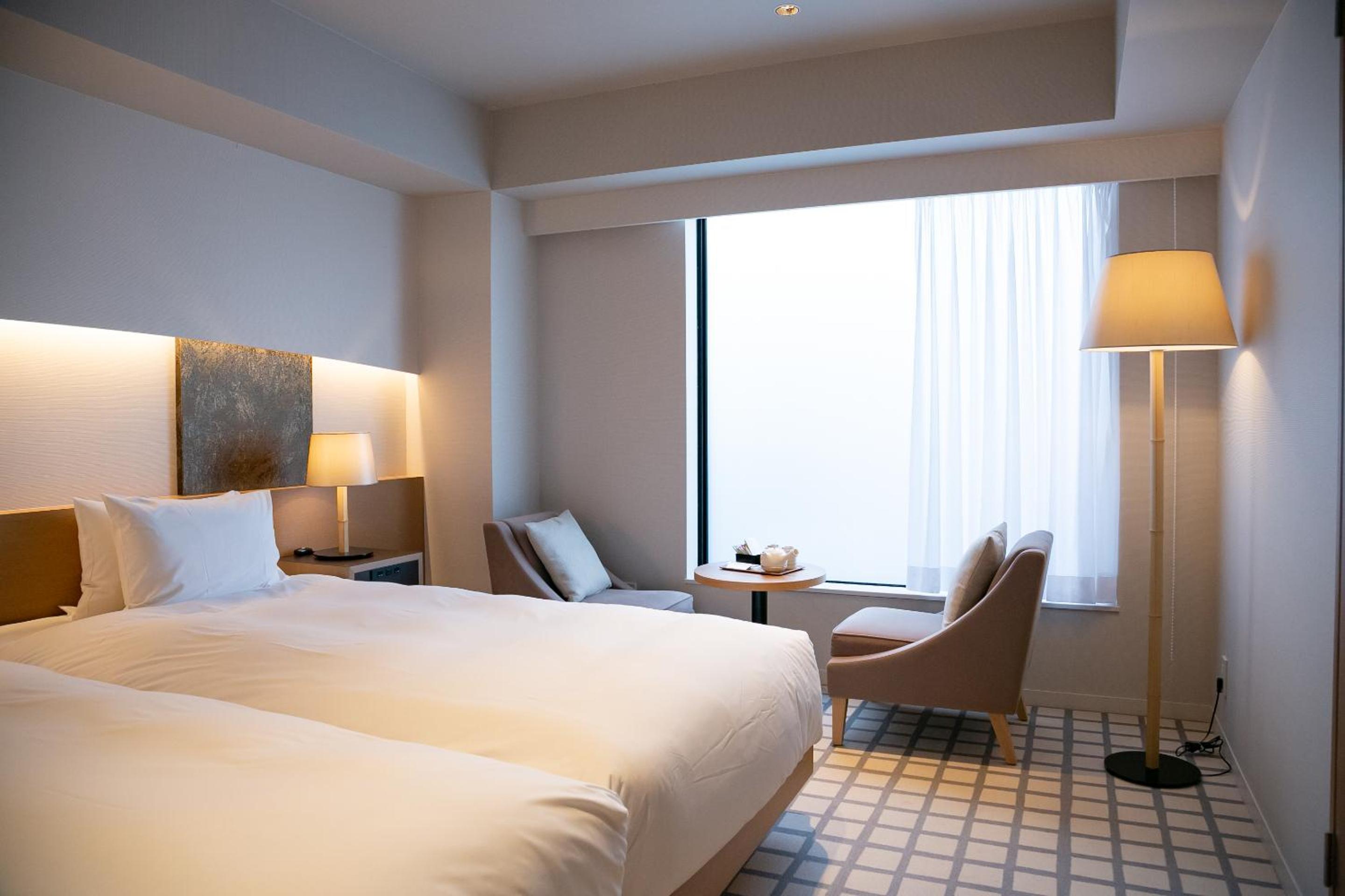 Twin Room - Photo 3