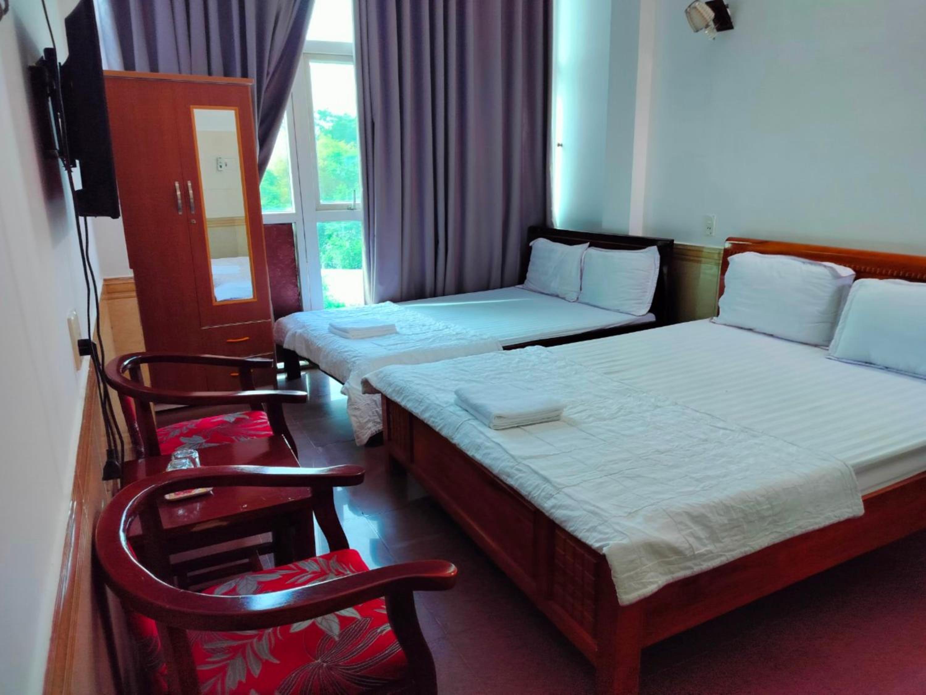 Deluxe Quadruple Room