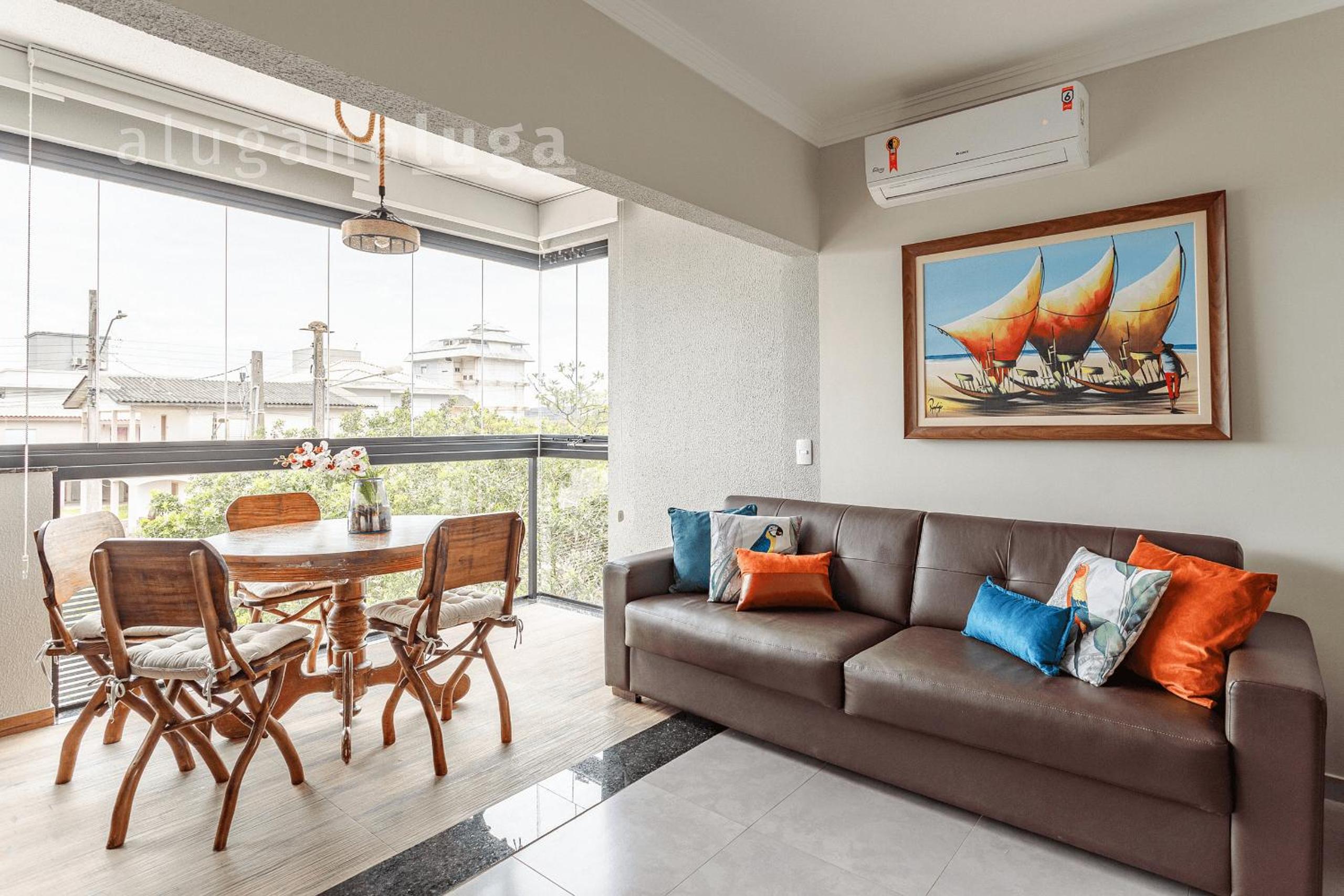 Apartment photo 1