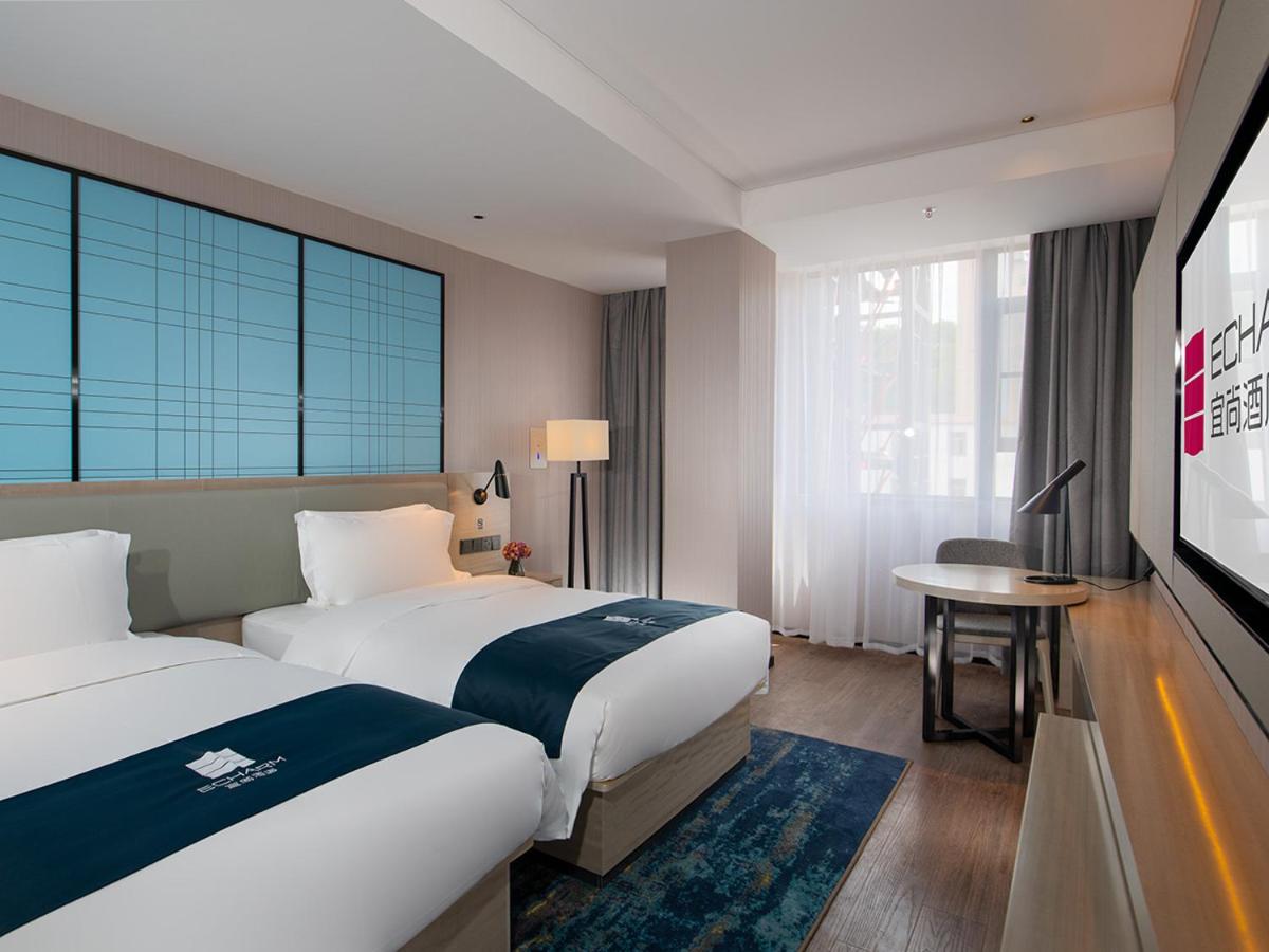 Deluxe Twin Room photo 3