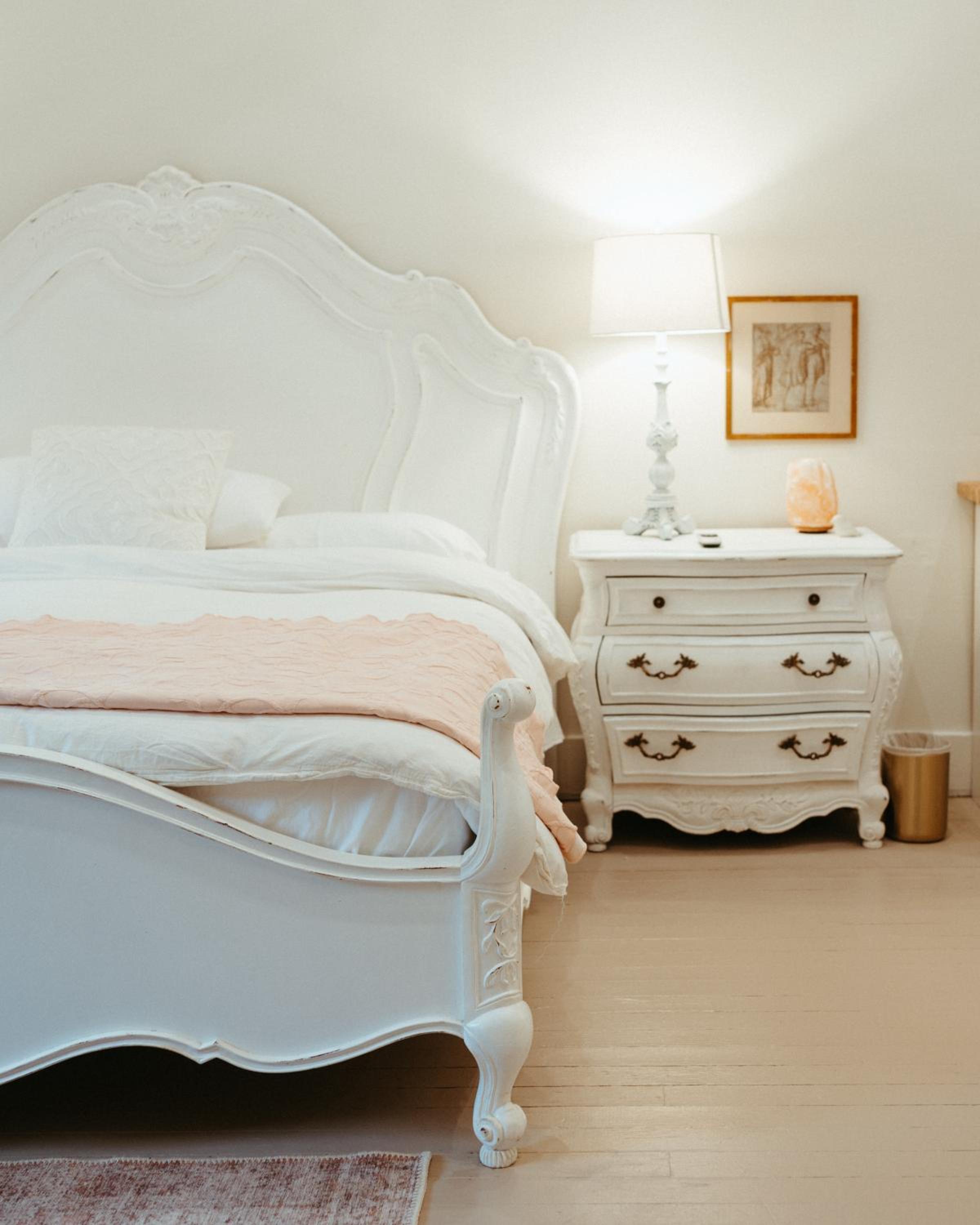 Deluxe King Suite