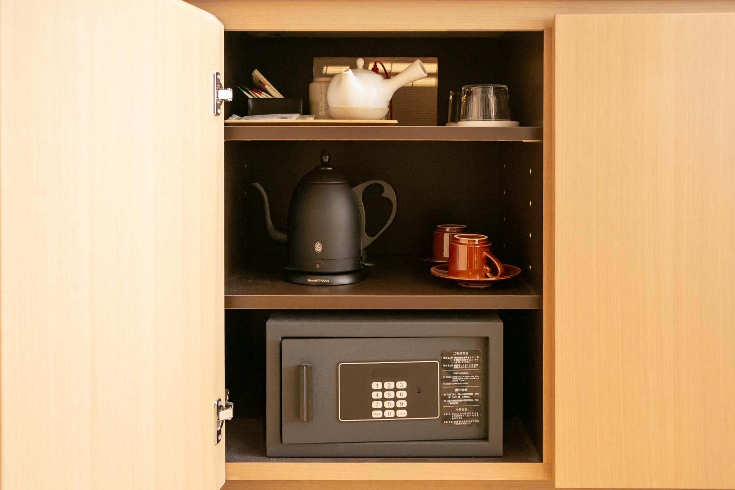 Superior Twin Room - Photo 8