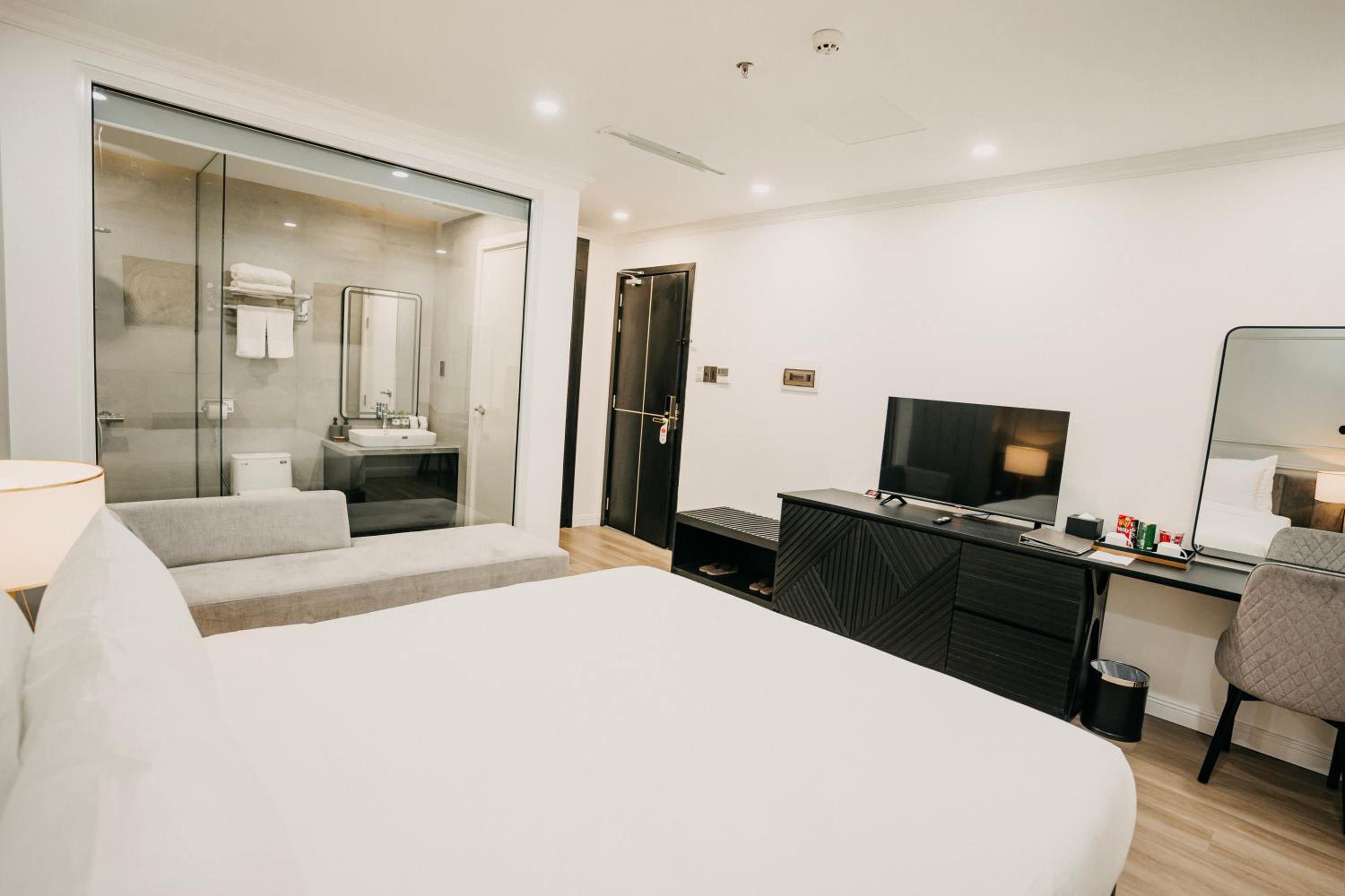 Deluxe Double Room - Photo 4