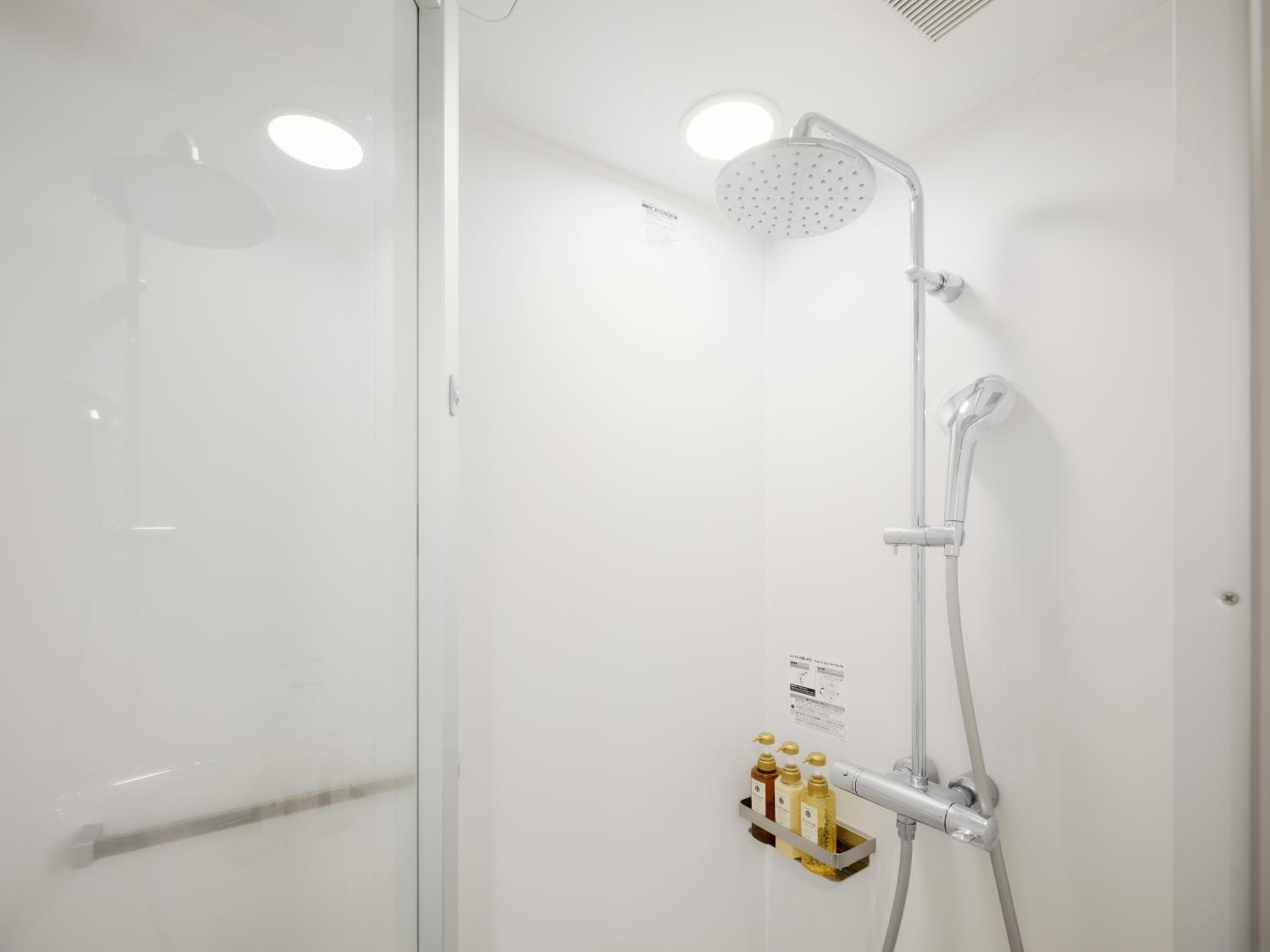 hotel MONday Premium TOYOSU bathroom photo