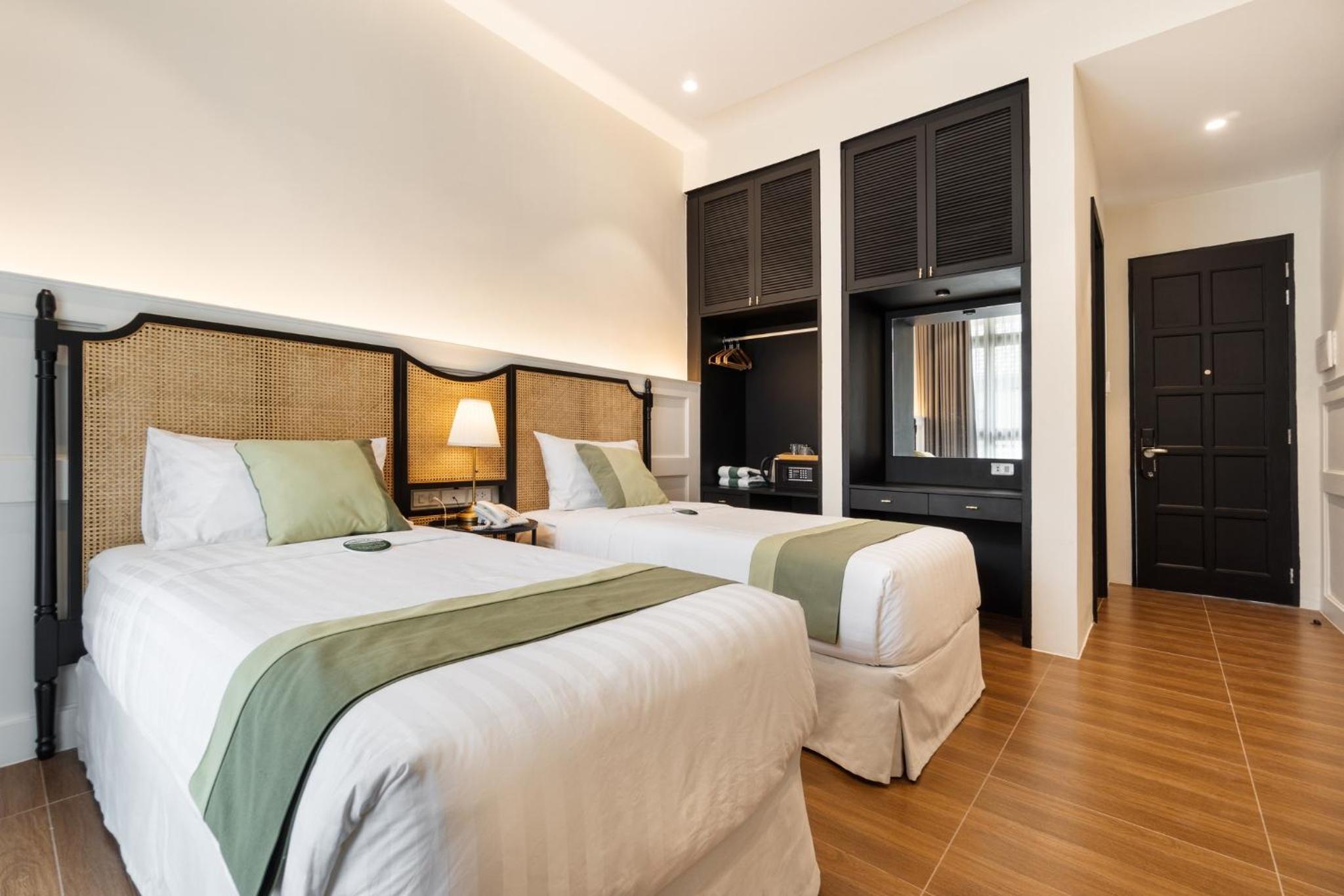 Deluxe Twin Room photo 2
