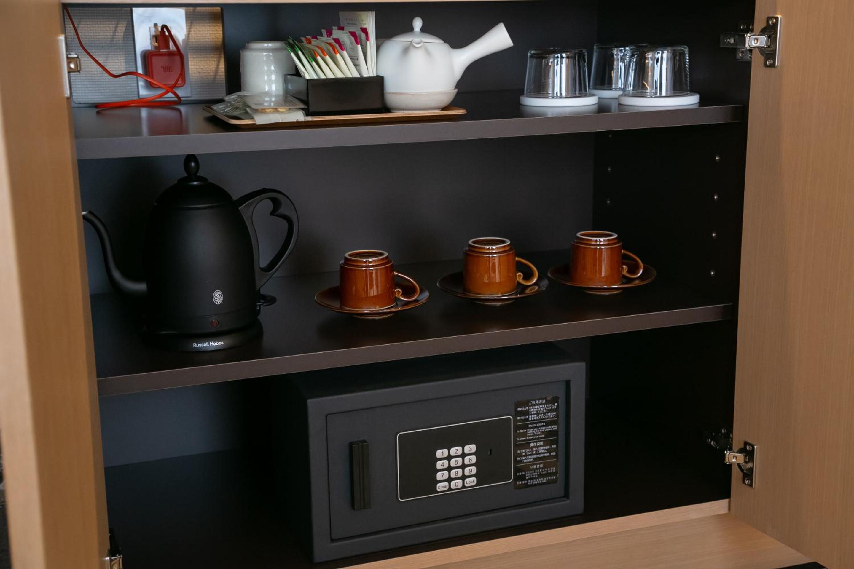 Twin Room - Disability Access - Photo 2