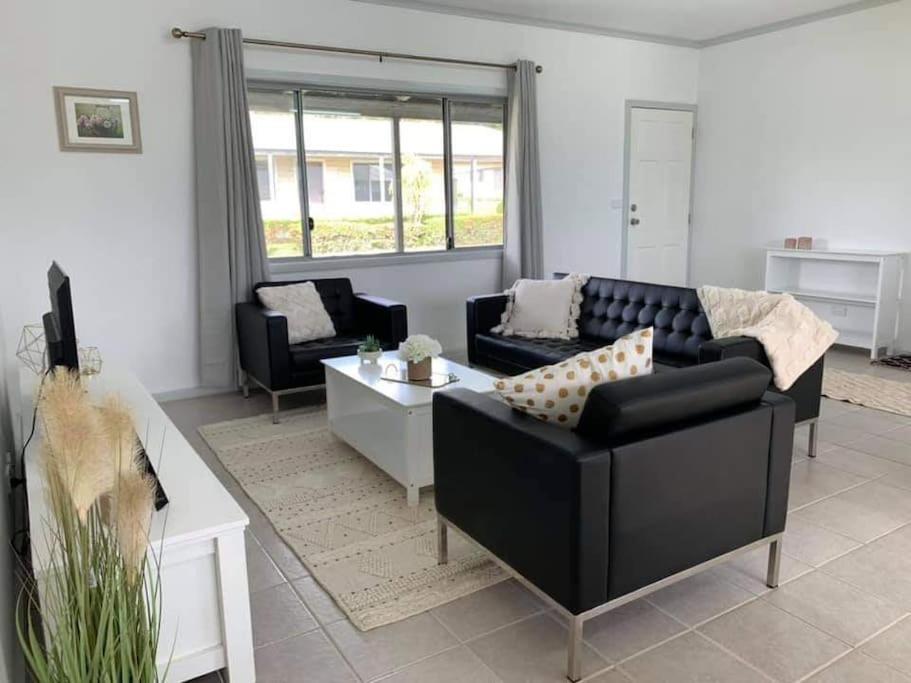 Four-Bedroom House photo 1