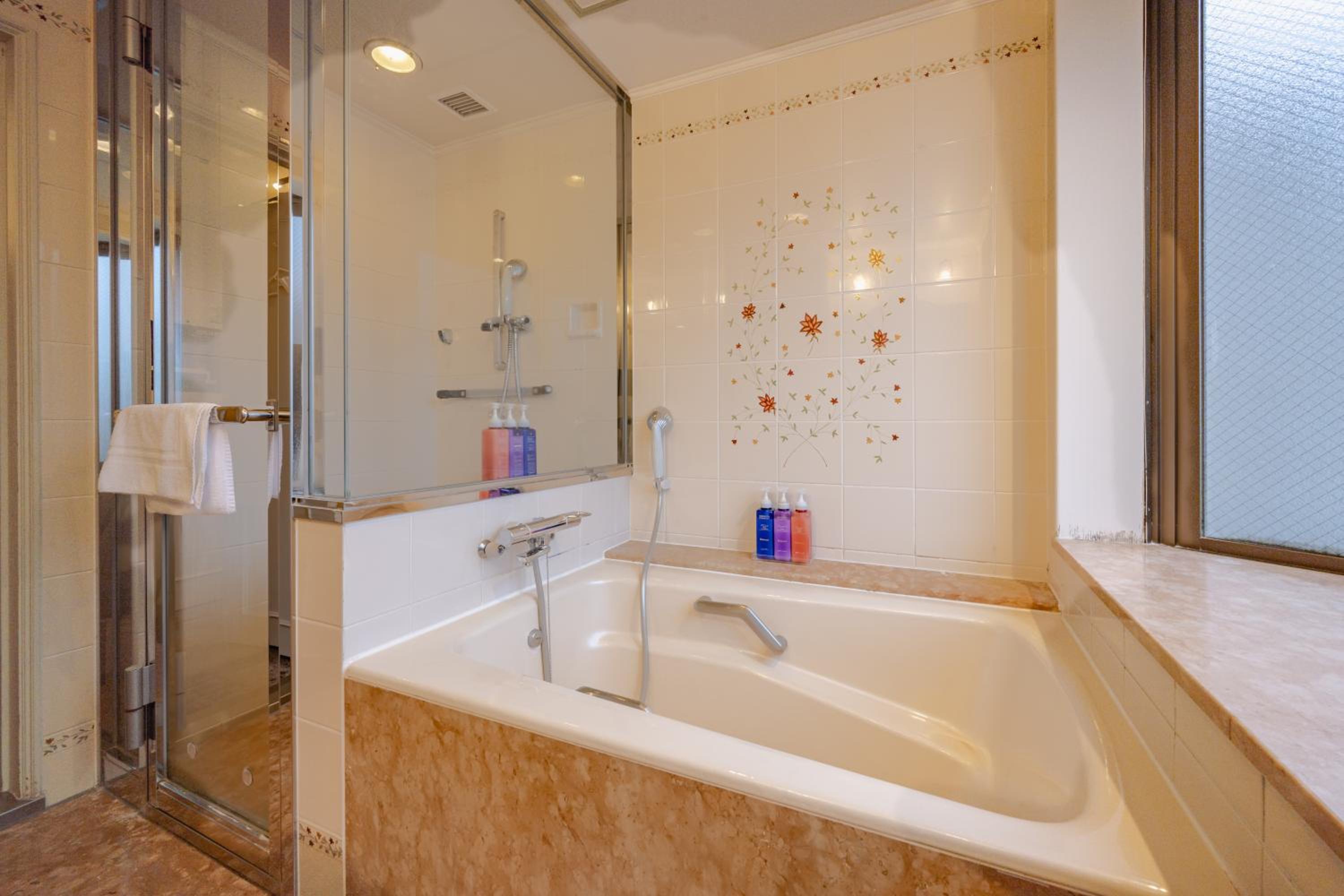Deluxe Double Room - Non-Smoking