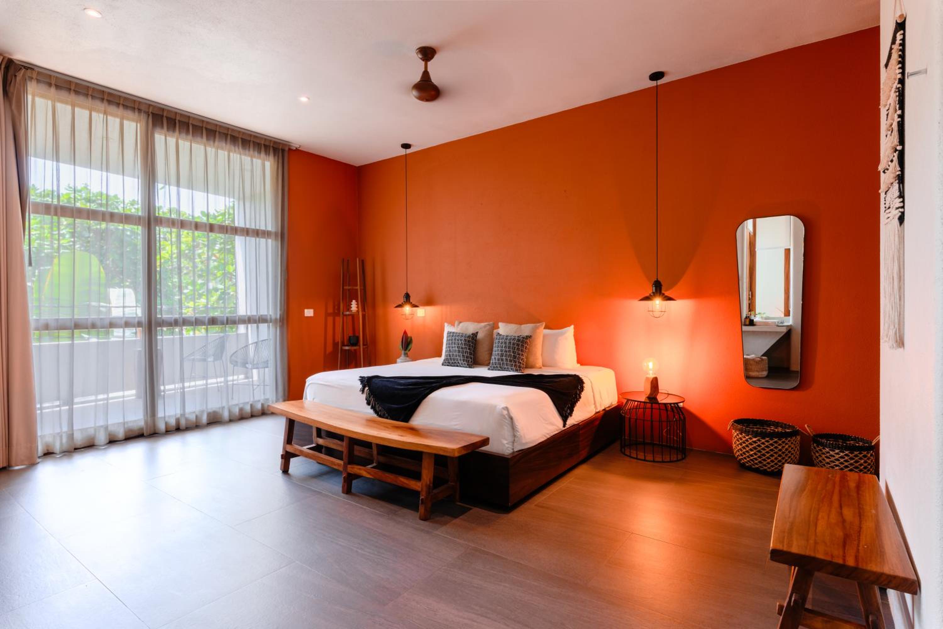 Suite with Terrace - Photo 16