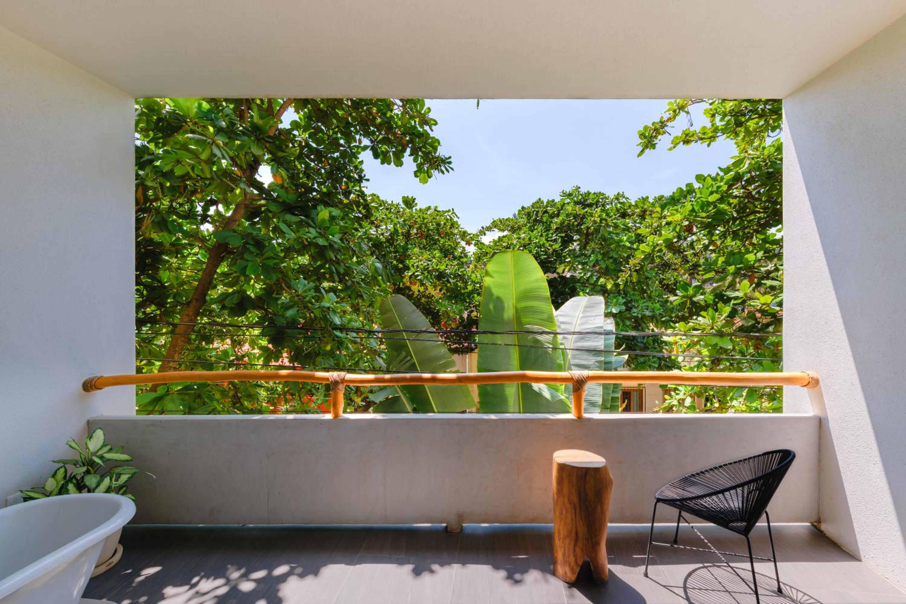 Suite with Terrace - Photo 3