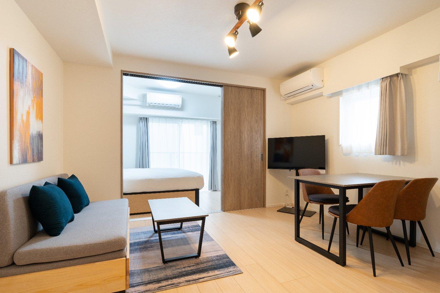 One-Bedroom Apartment photo 2