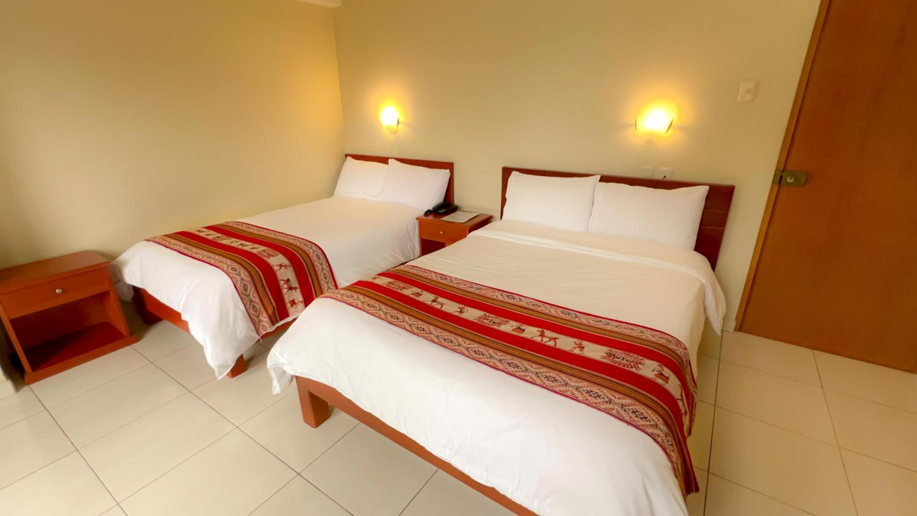 Standard Twin Room