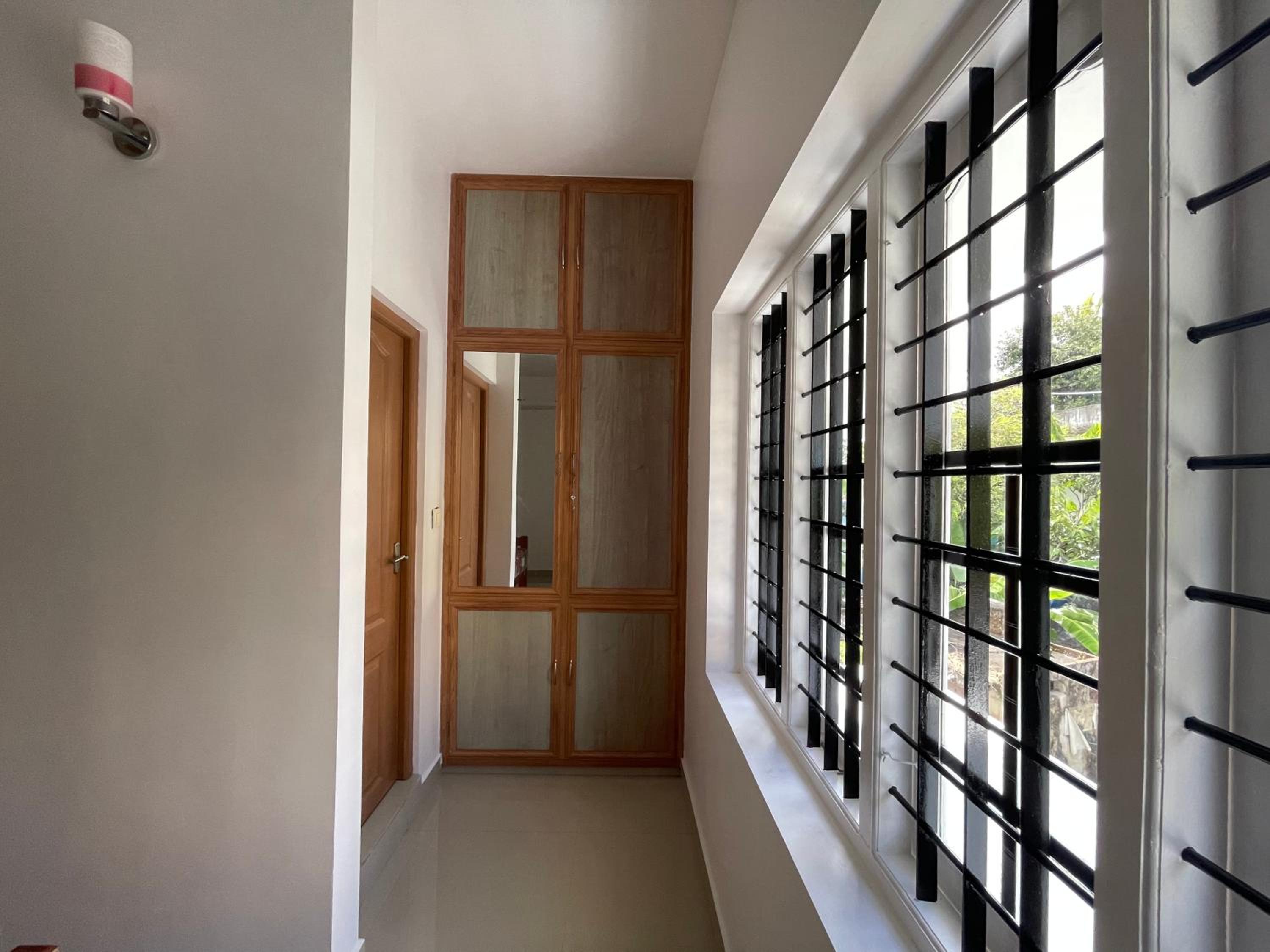 Three-Bedroom Villa photo 1