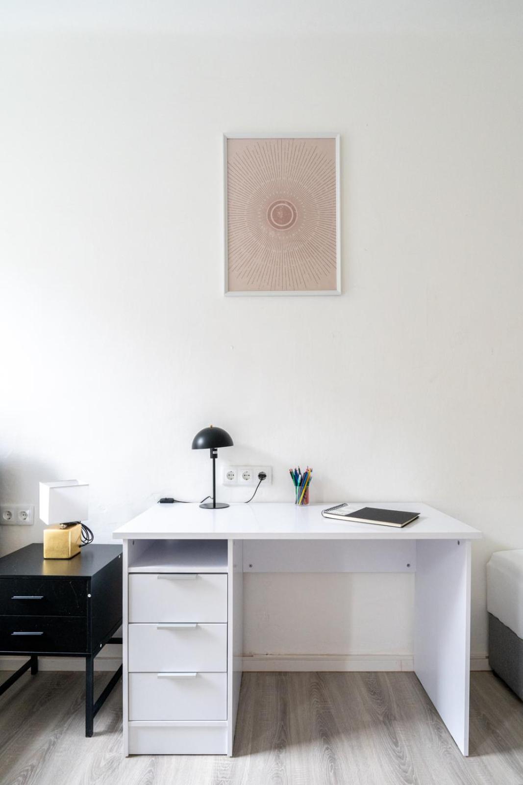 Superior One-Bedroom Apartment photo 2