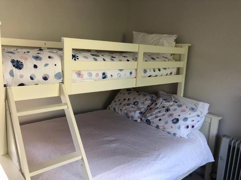Three-Bedroom House photo 1
