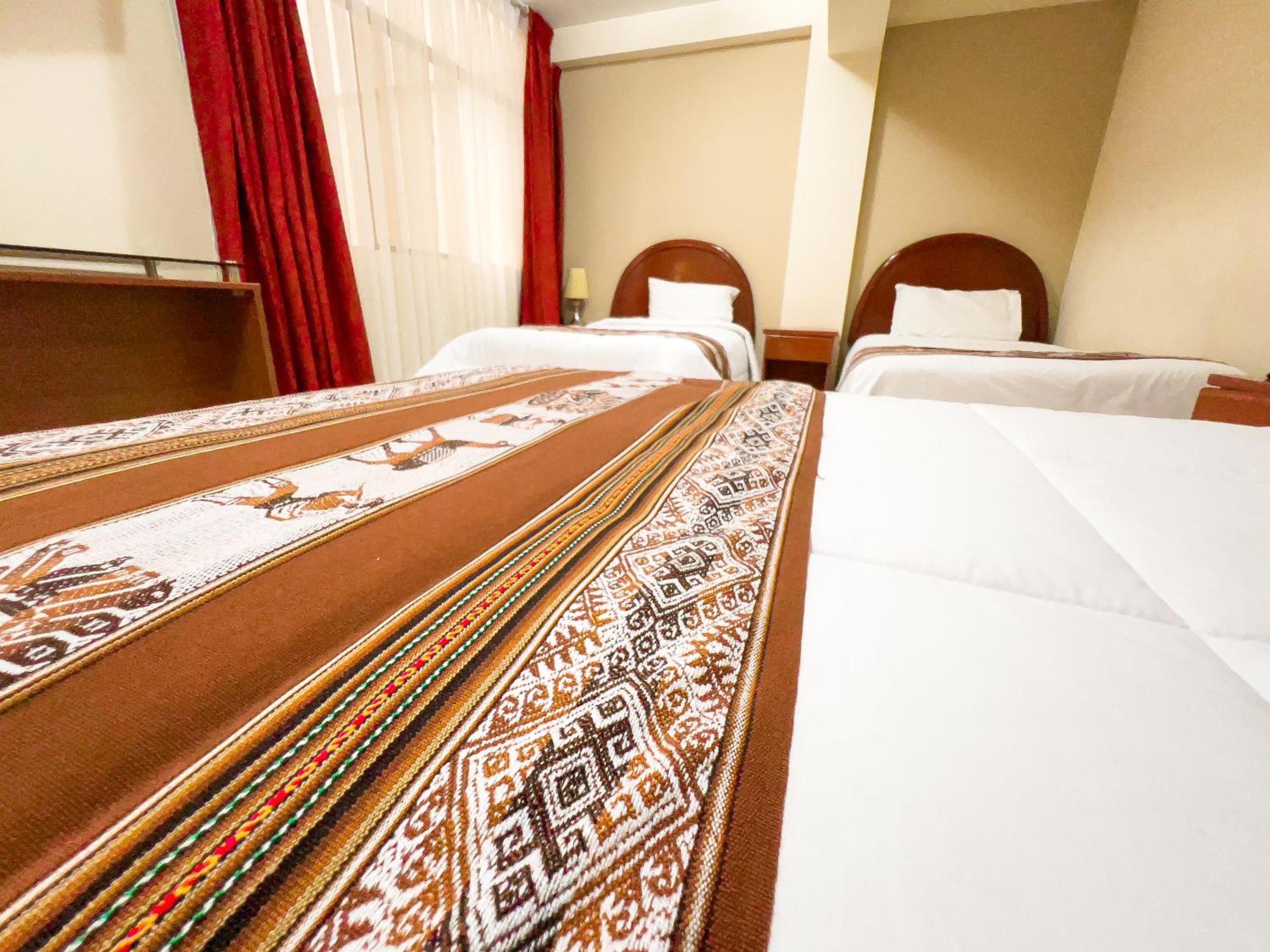 Triple Room