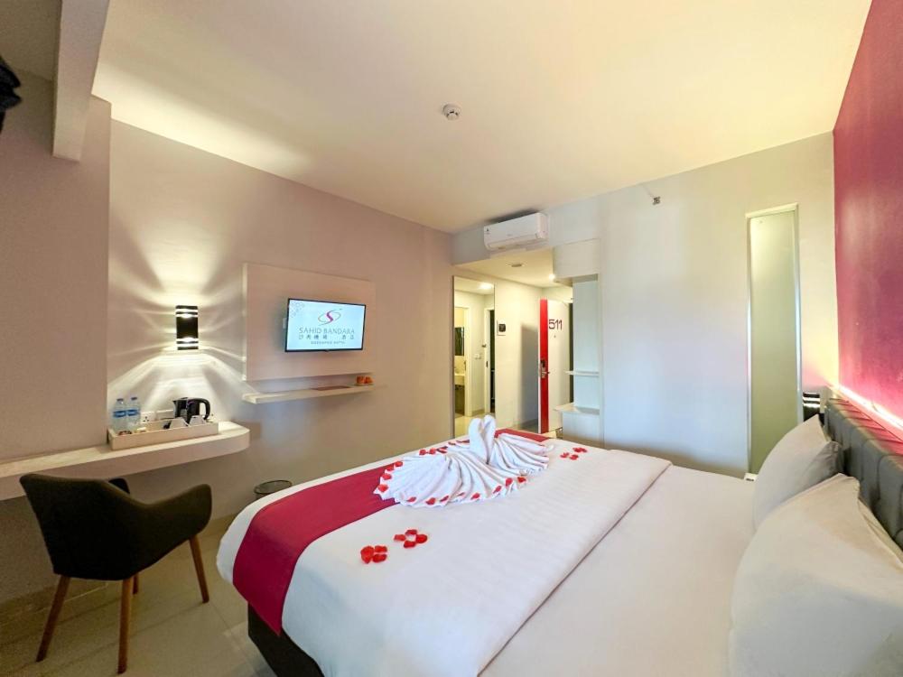 Deluxe Double Room photo 3