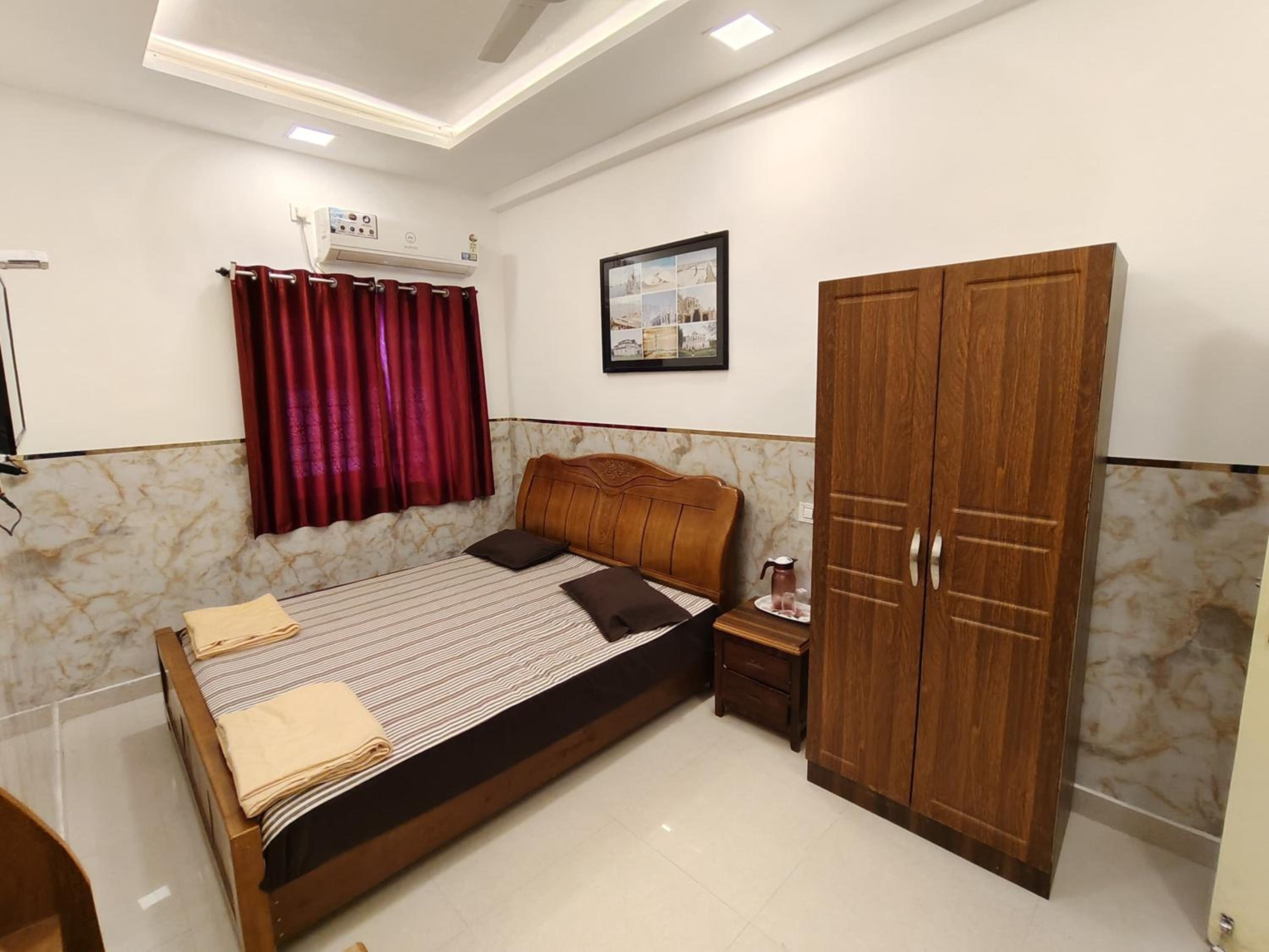 Double Room - Photo 5