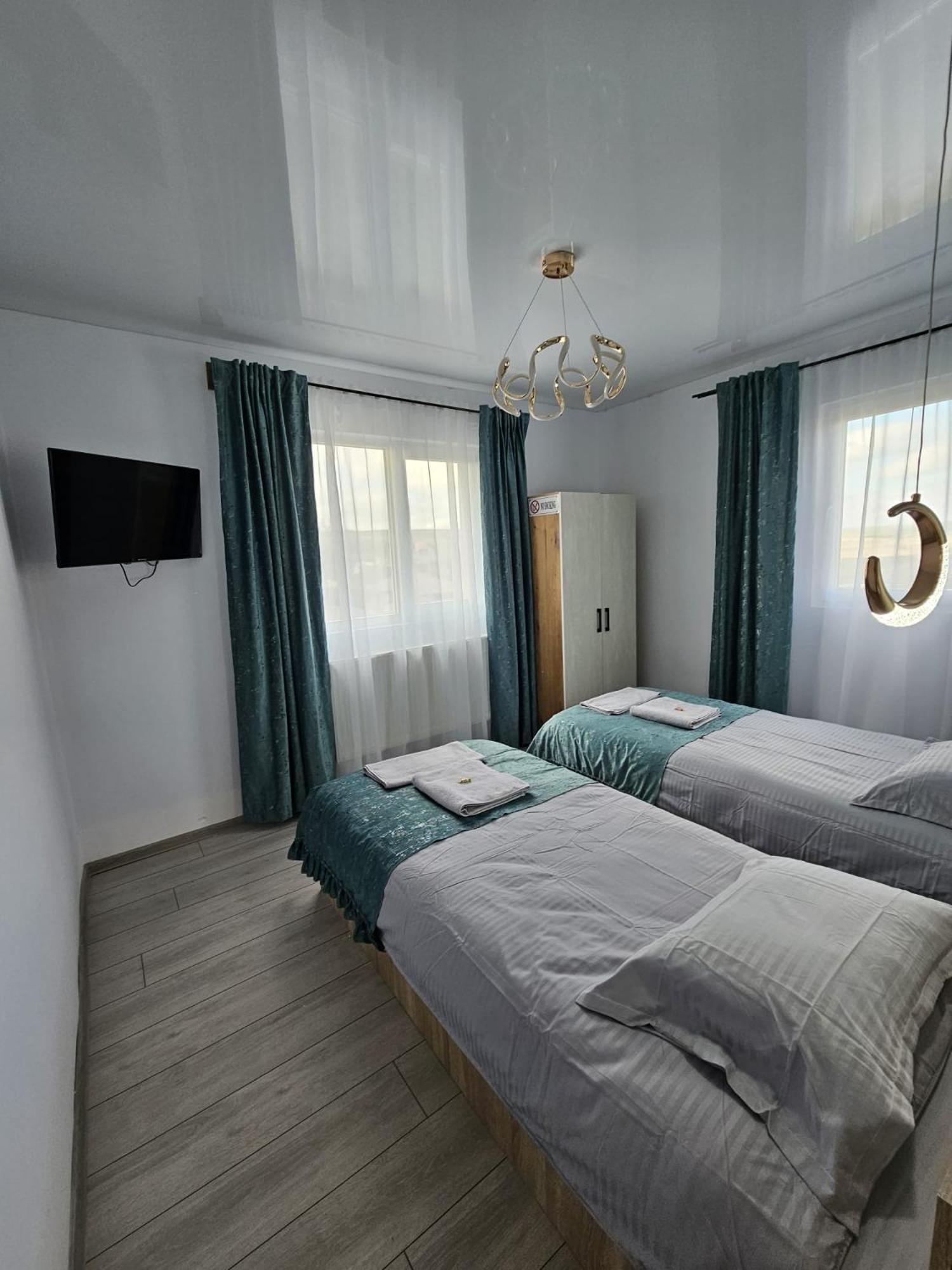 Double Room With Private Bathroom photo 3