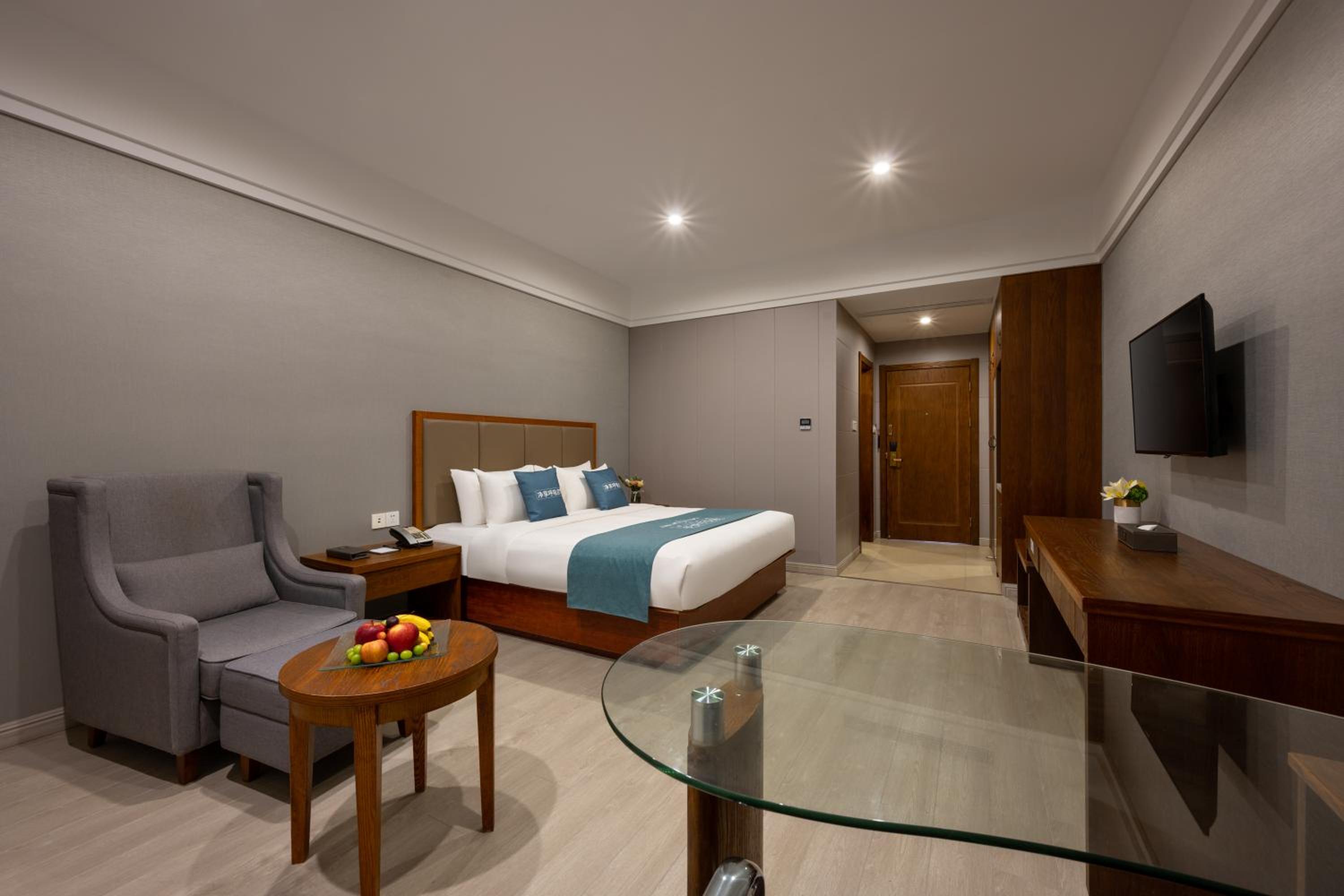 Double Room With Private Bathroom