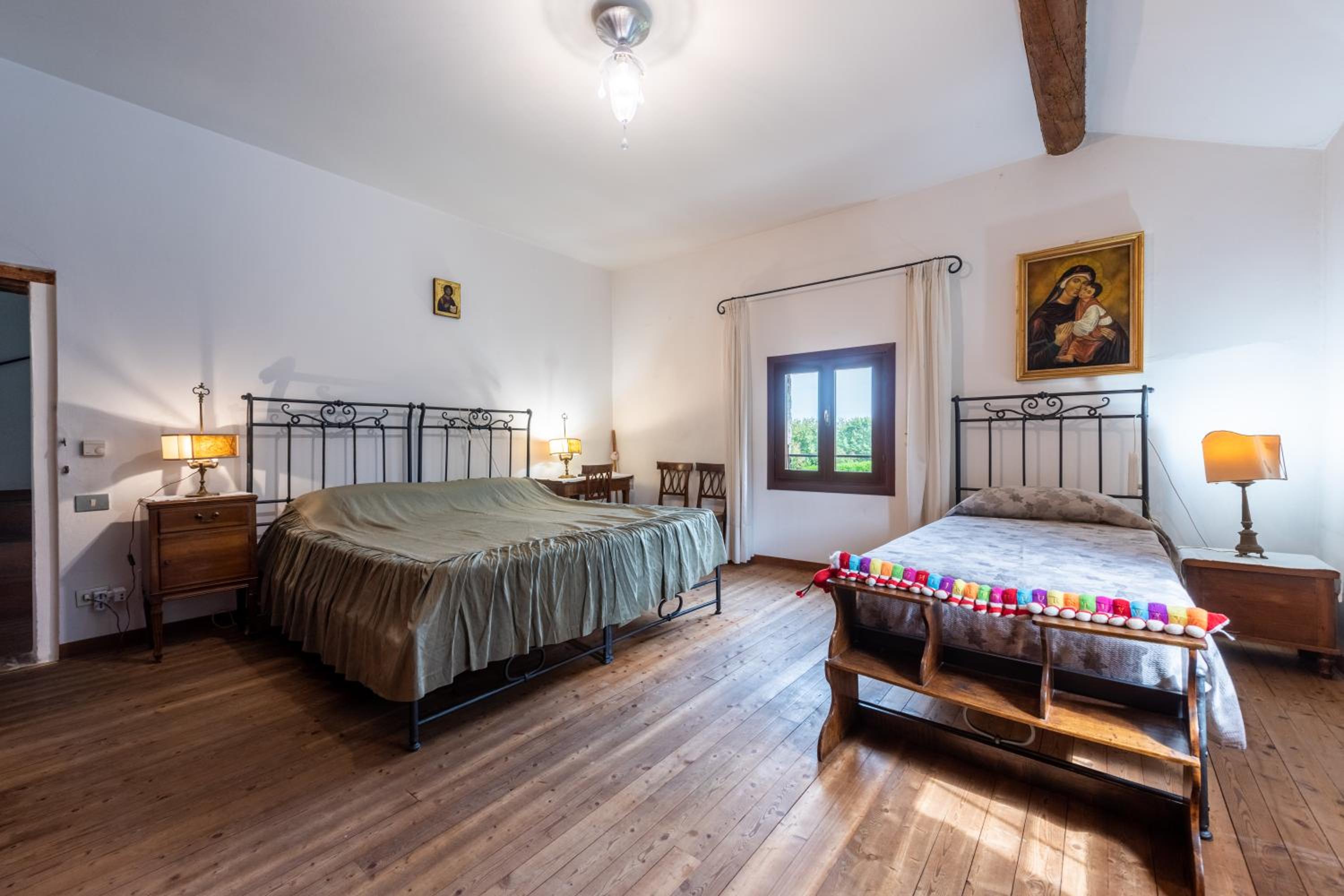 Villa photo 2