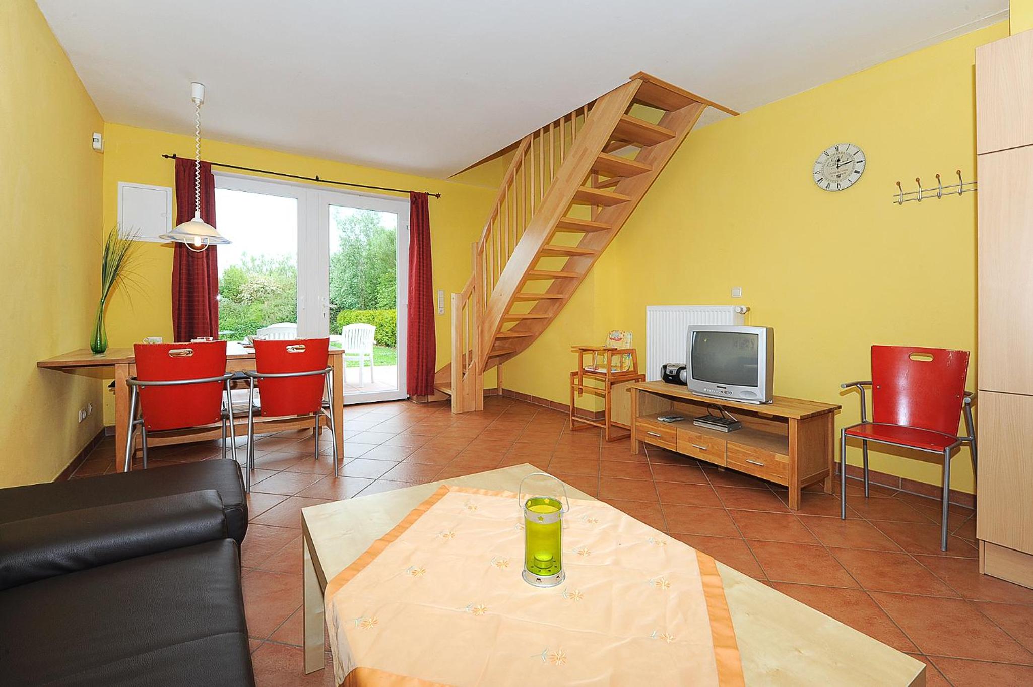 Family Room with Terrace photo 1