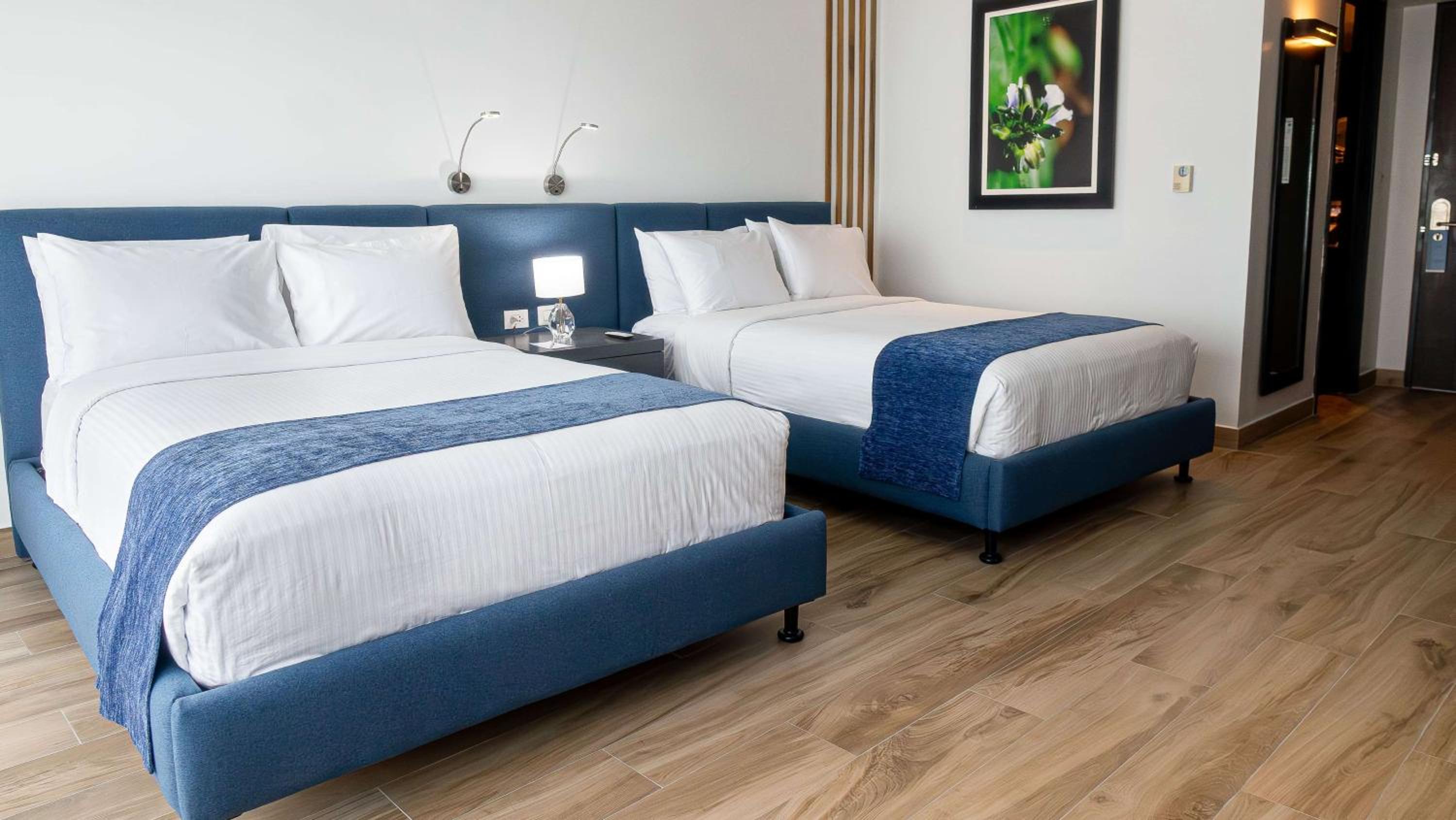 Room with Two Double Beds and River View photo 2