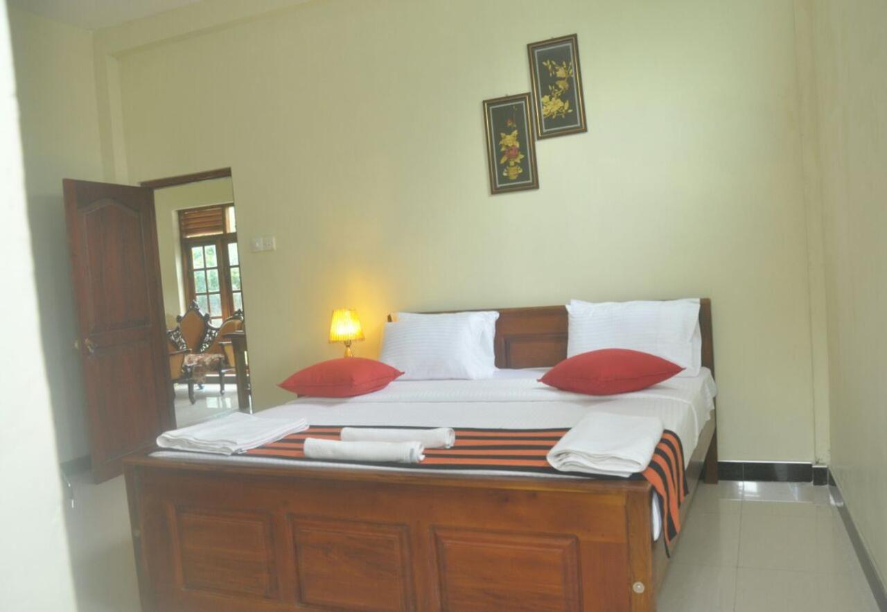 Standard Double Room with Fan photo 3