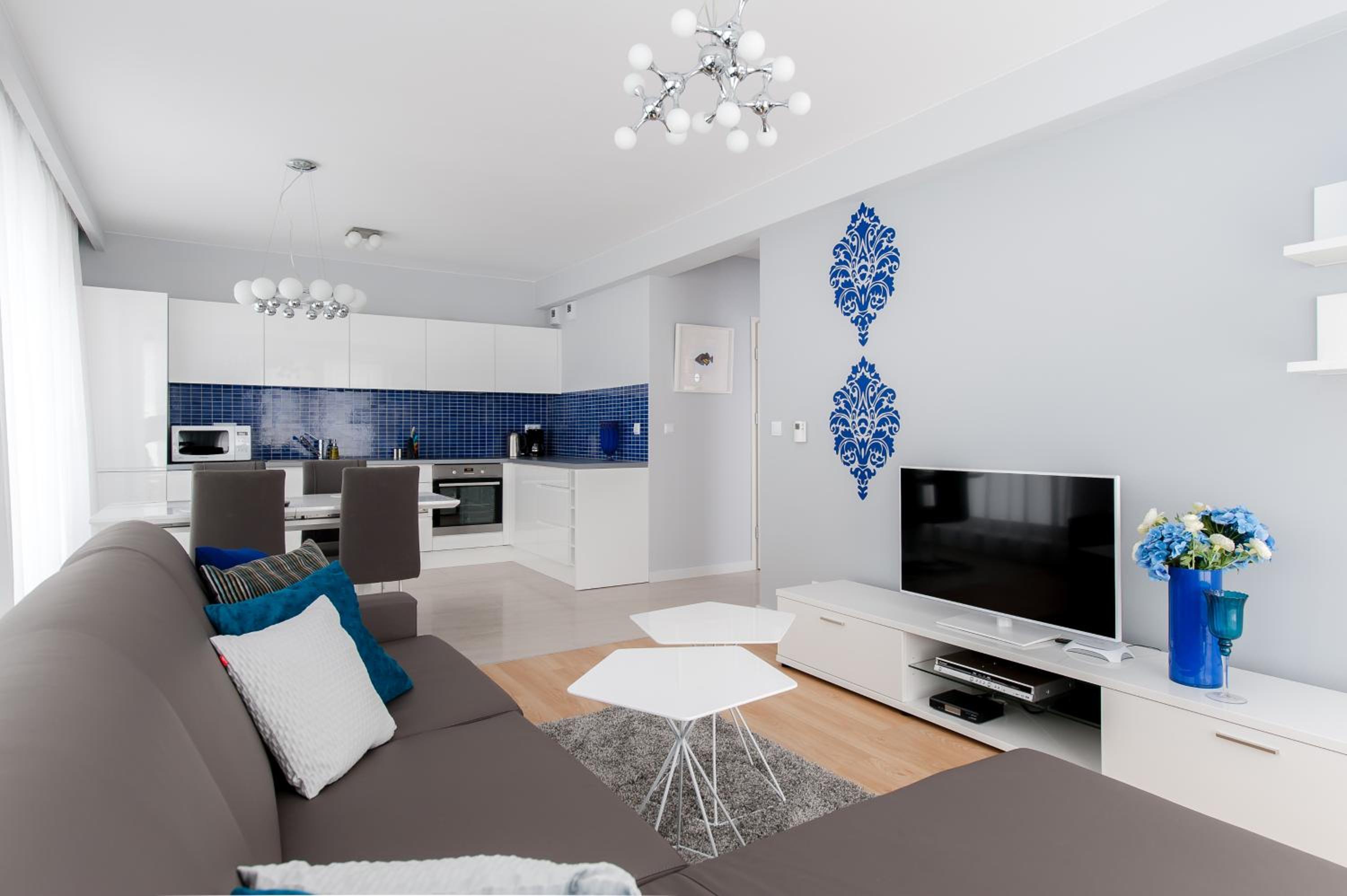 Superior Two-Bedroom Apartment - Photo 1