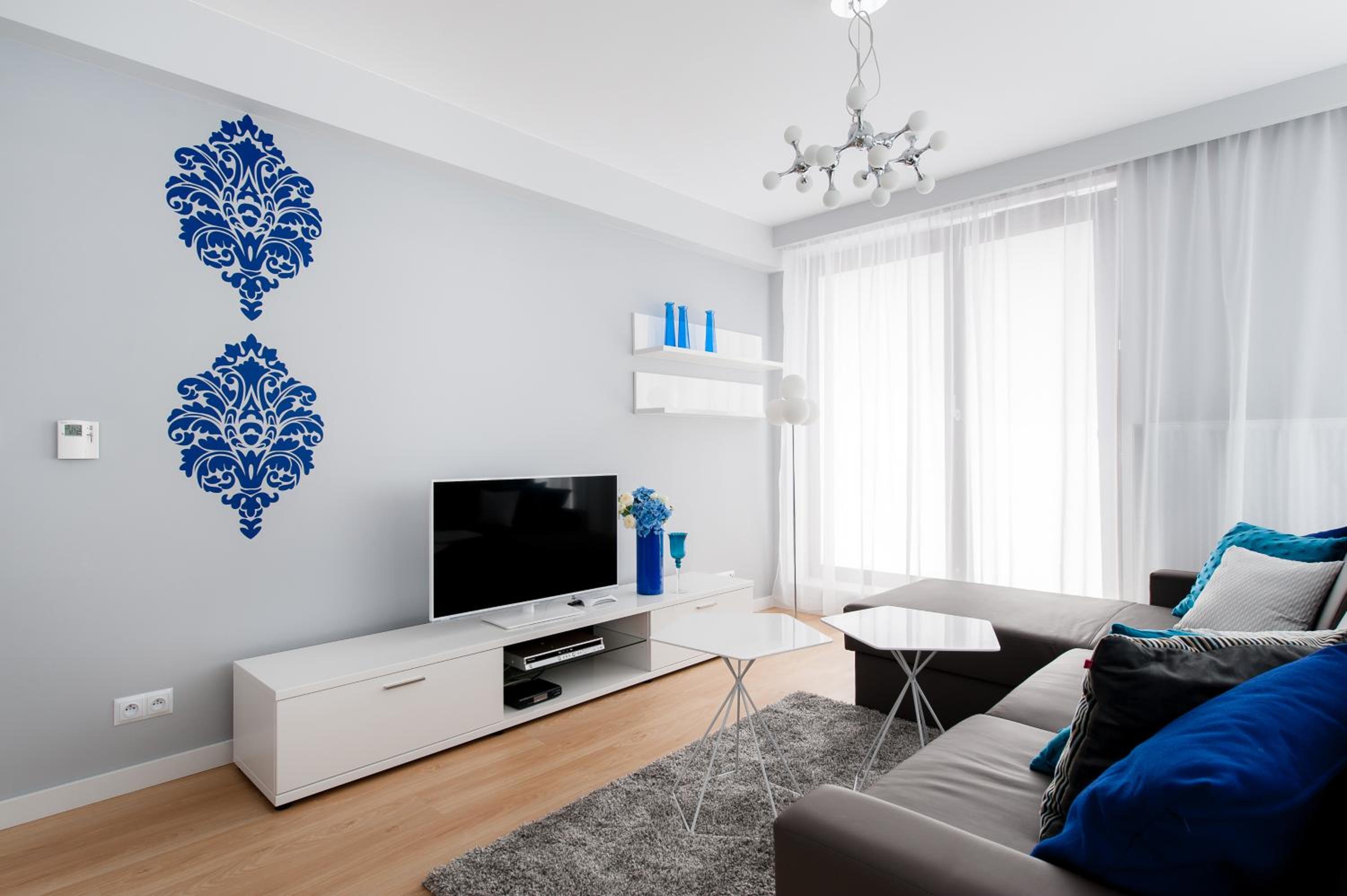 Superior Two-Bedroom Apartment - Photo 9