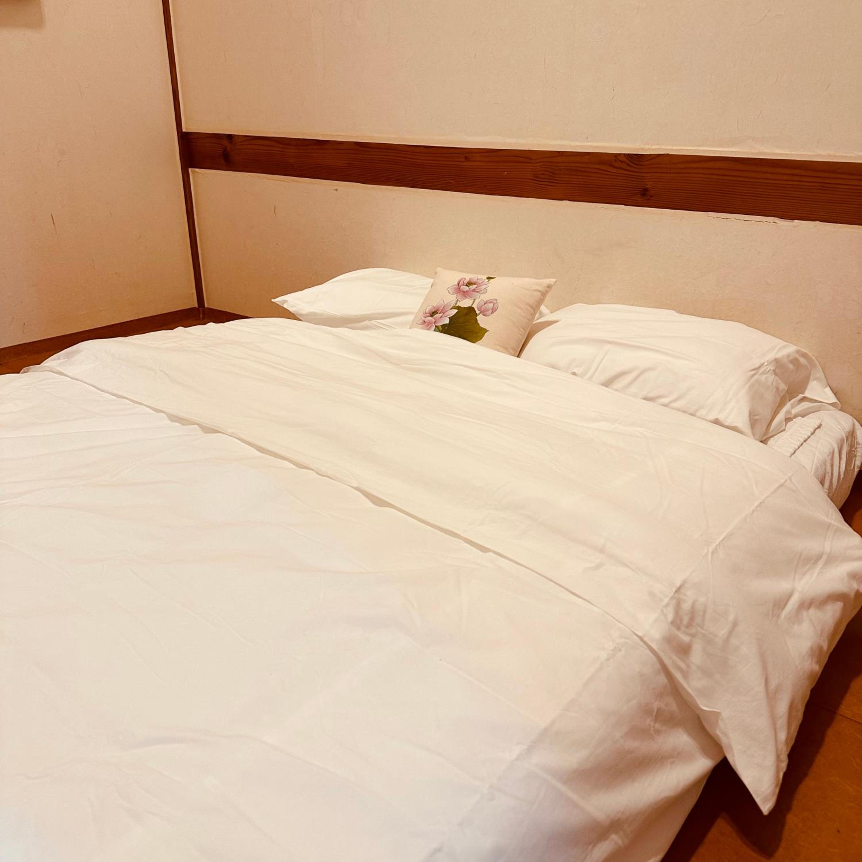Double Room with Private Bathroom photo 1
