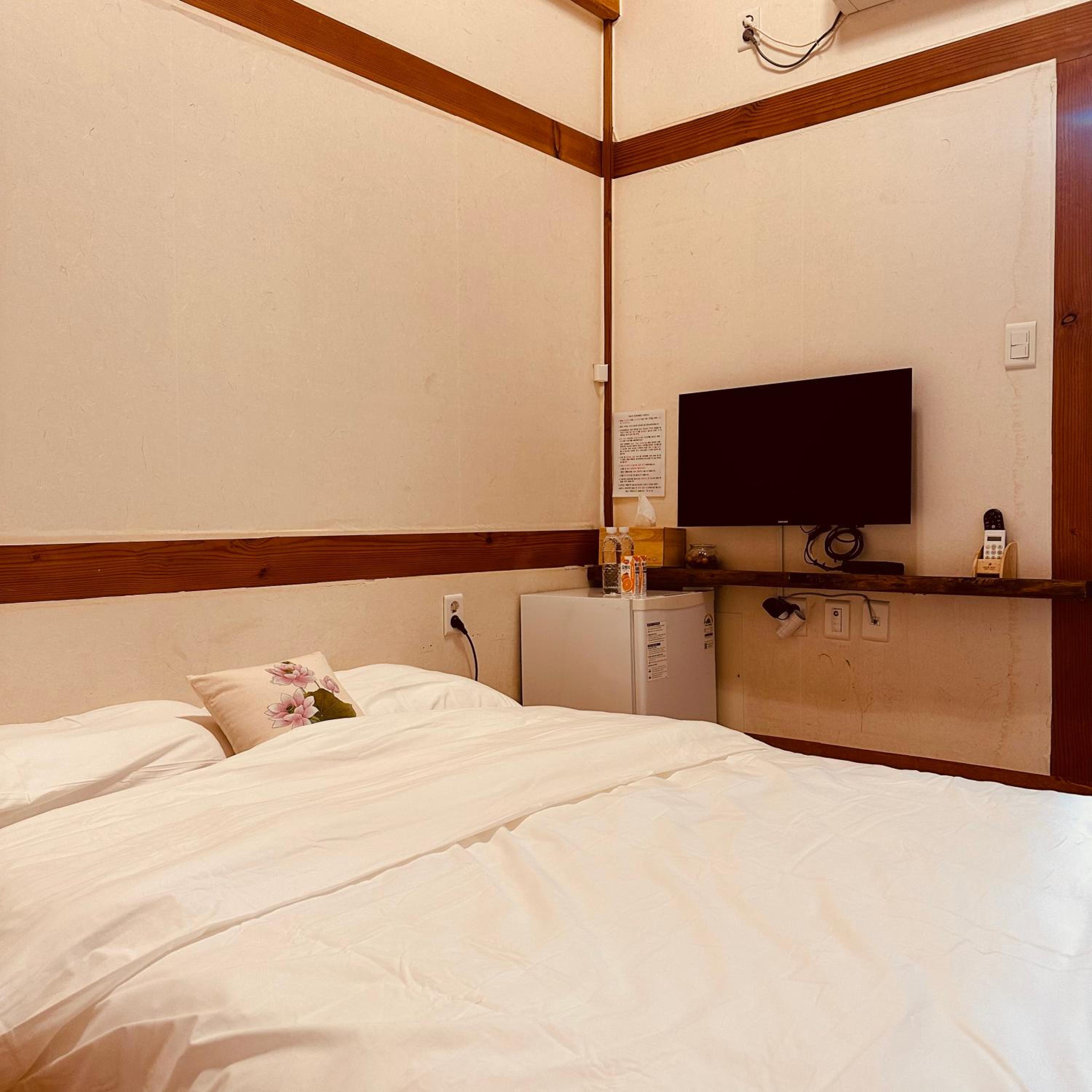 Double Room photo 3