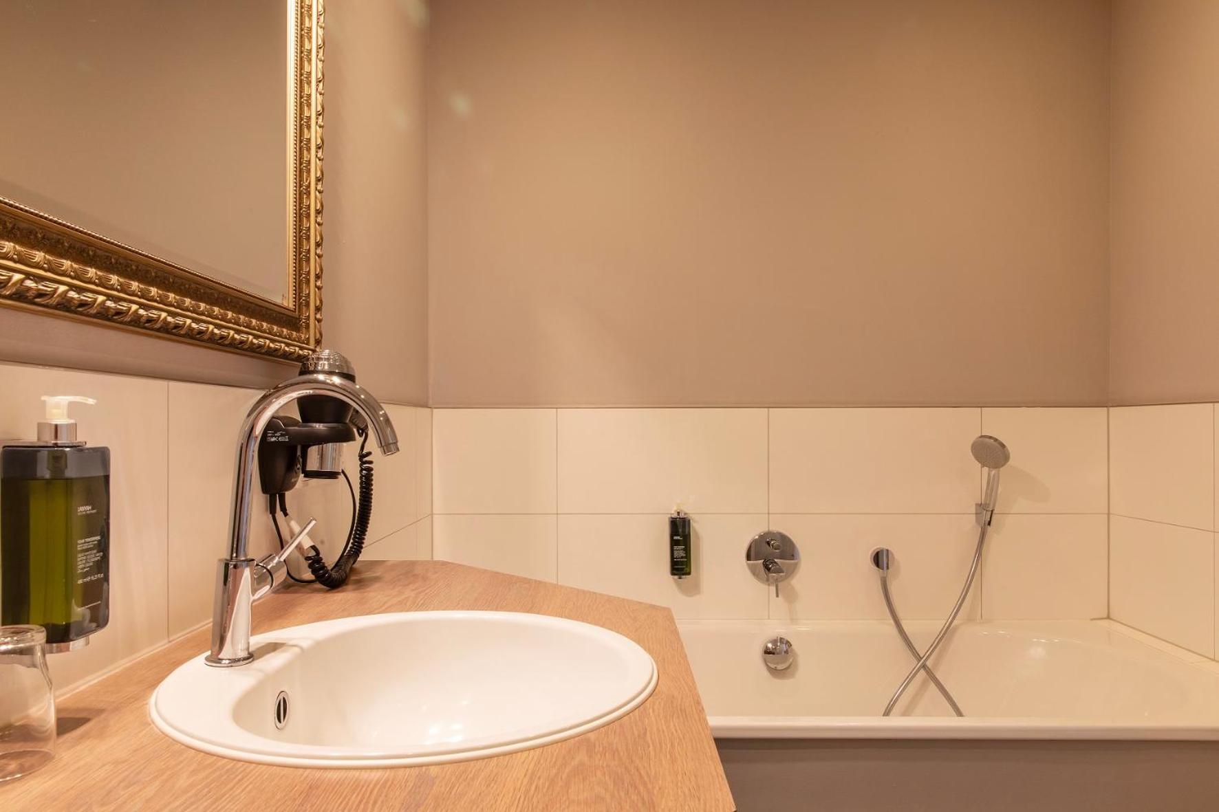 Luxus Zimmer Waldresidenz - Photo 5