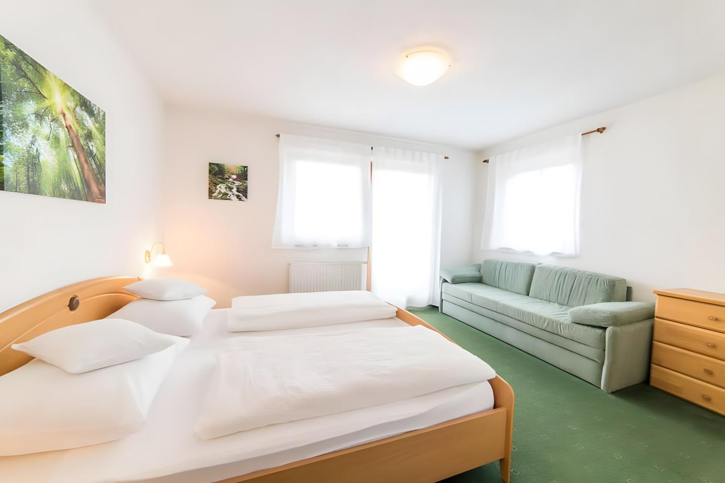 Triple Room with Shower