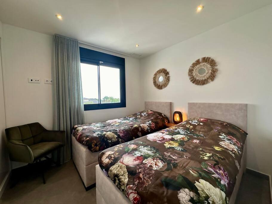 Apartment photo 2