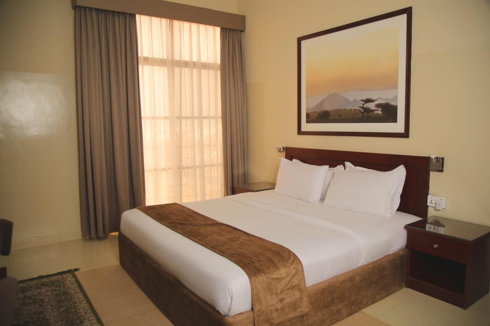Double Room - Photo 11