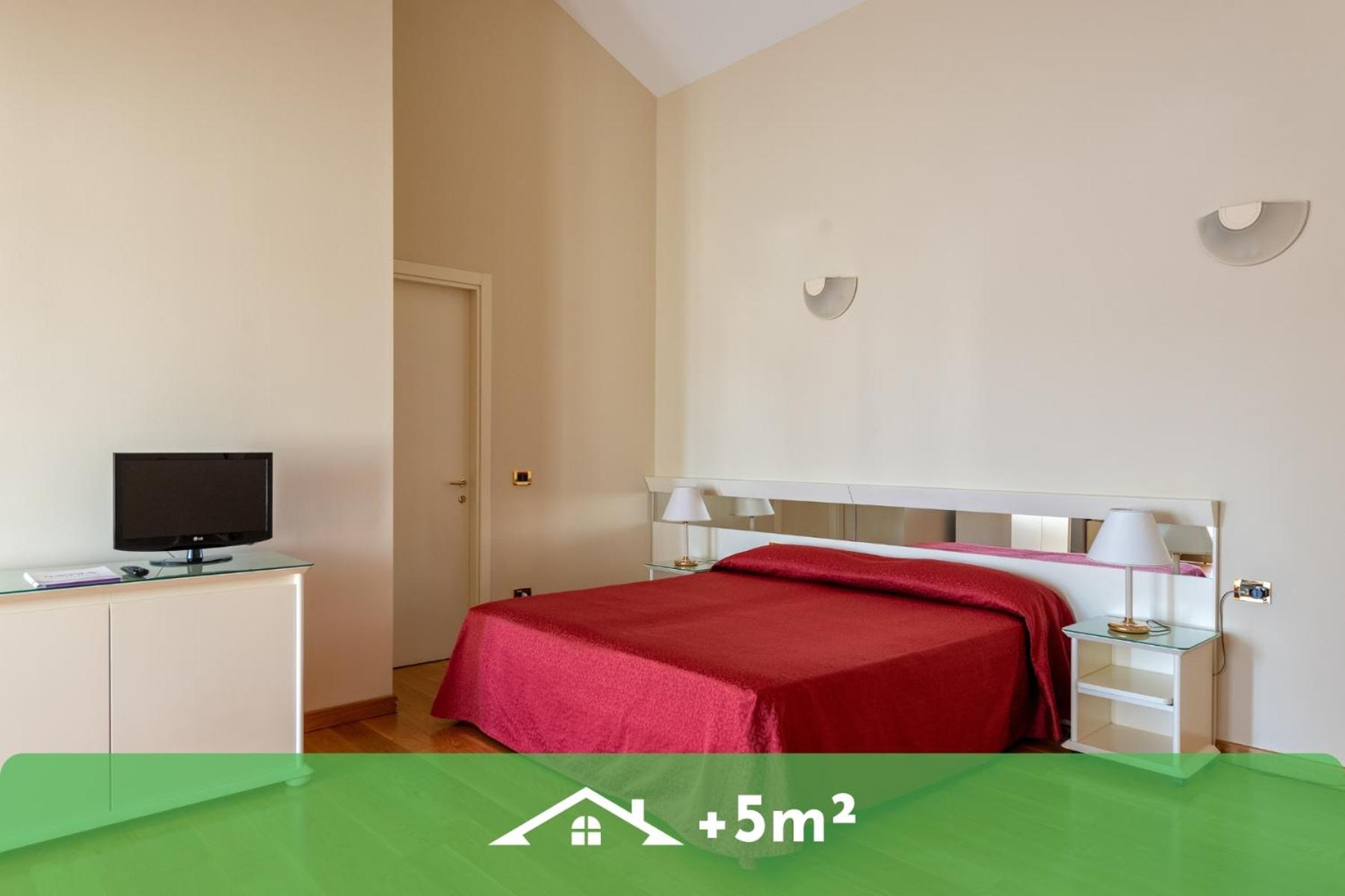 Double or Twin Room - Photo 4