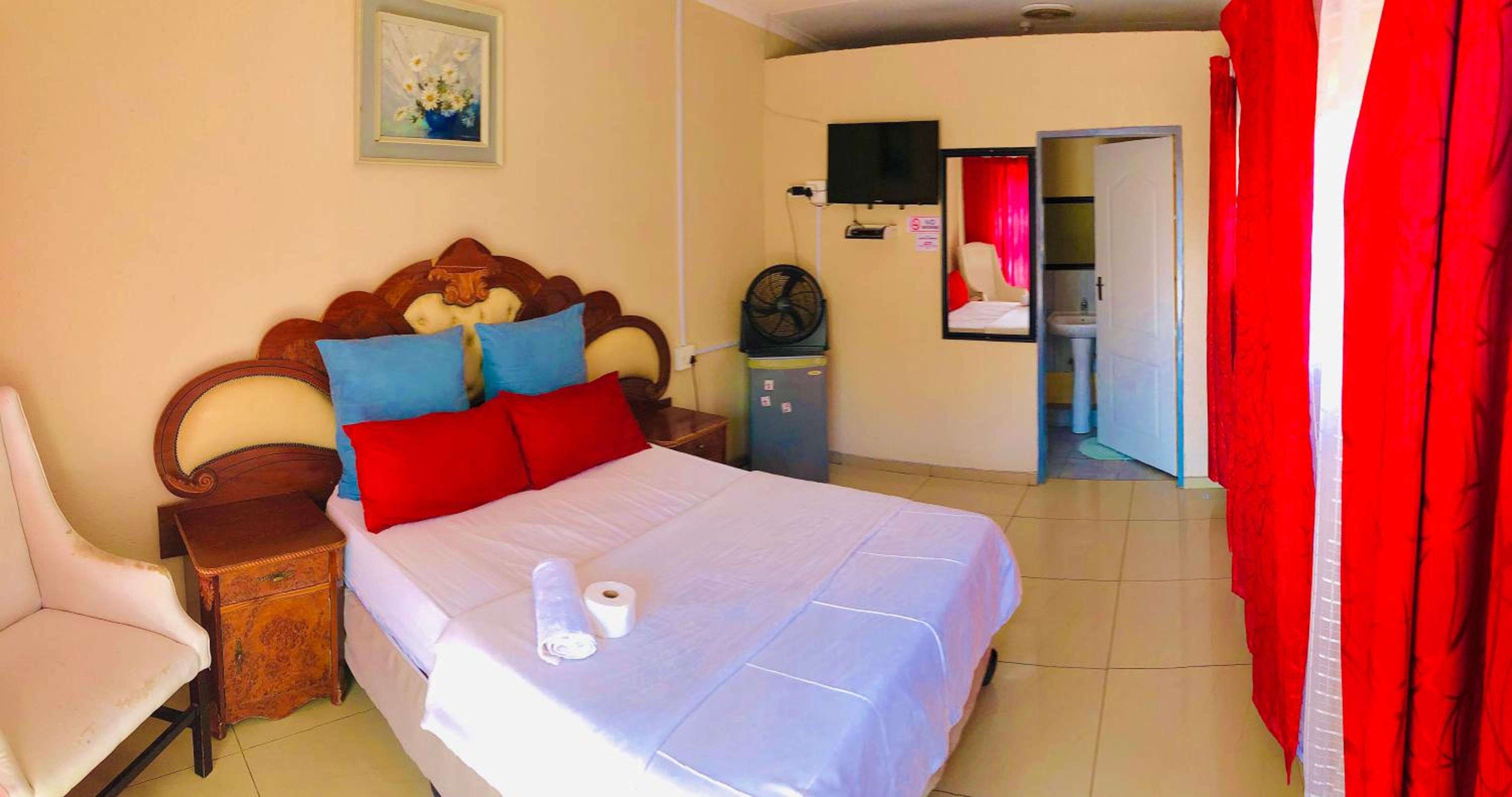 Single Room photo 3