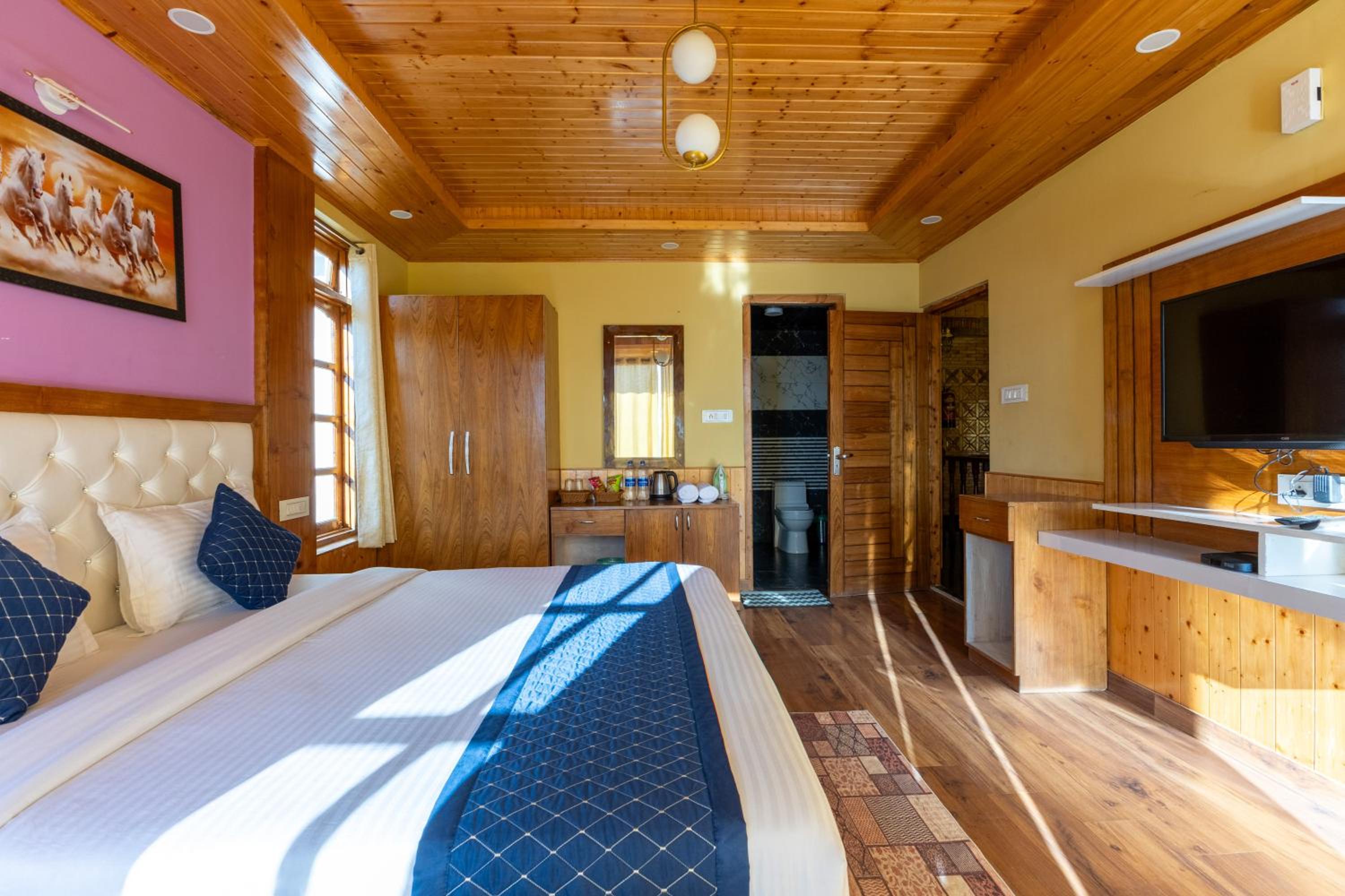 Double Room with Mountain View photo 1