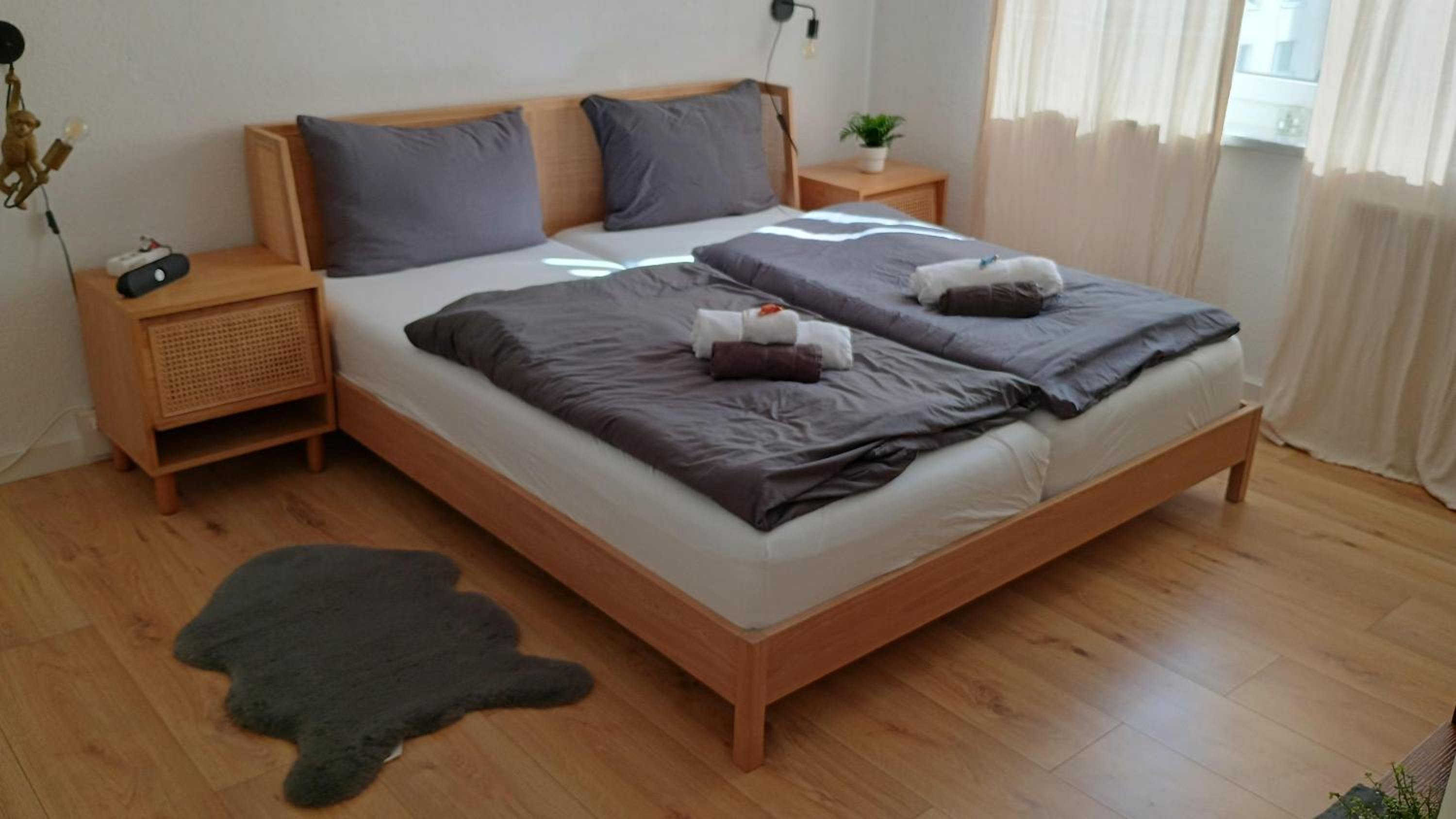 One-Bedroom Apartment photo 1