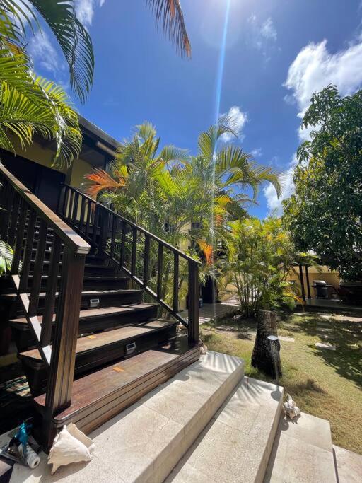 Villa photo 2