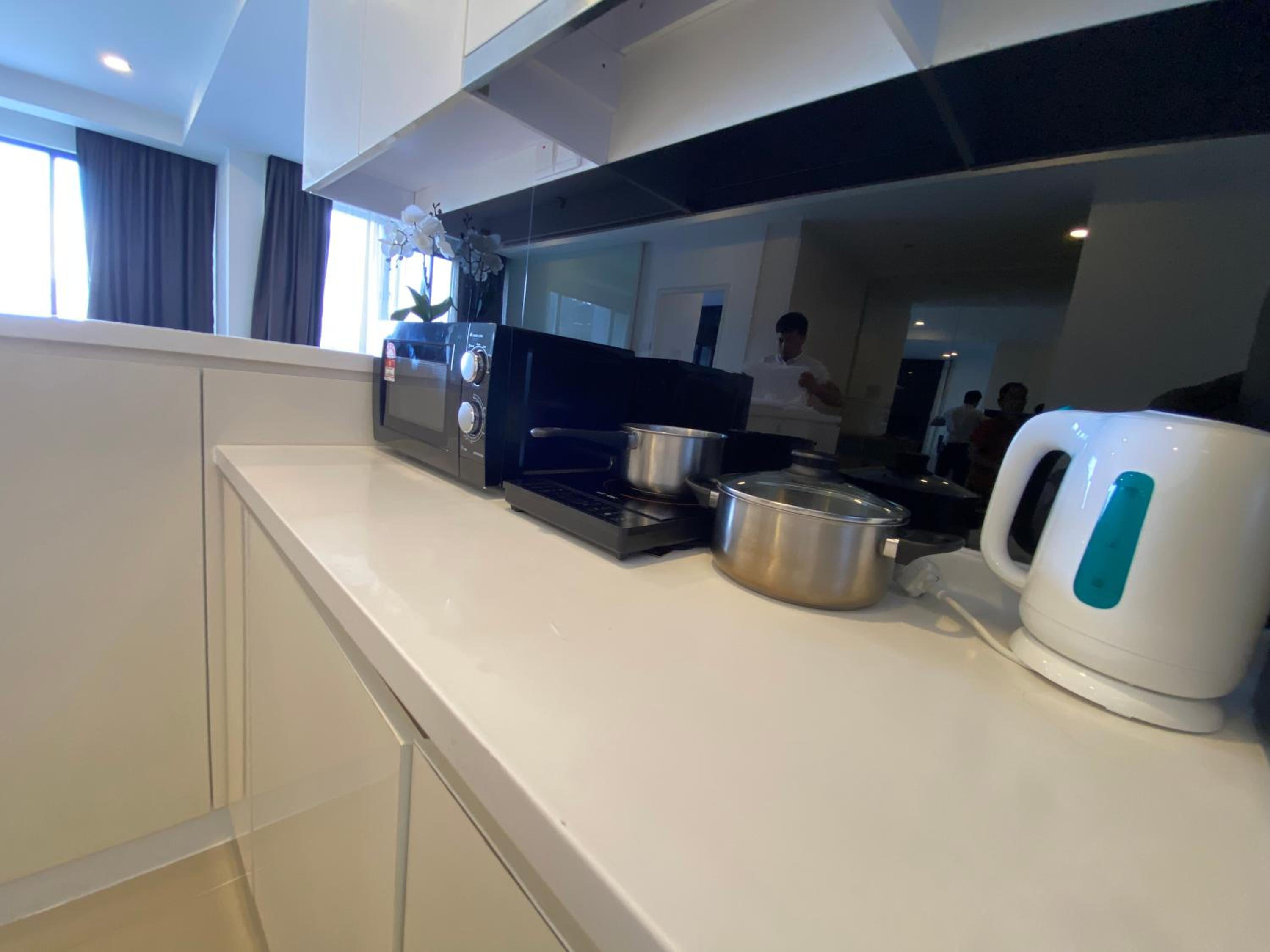 Apartment With Balcony photo 3
