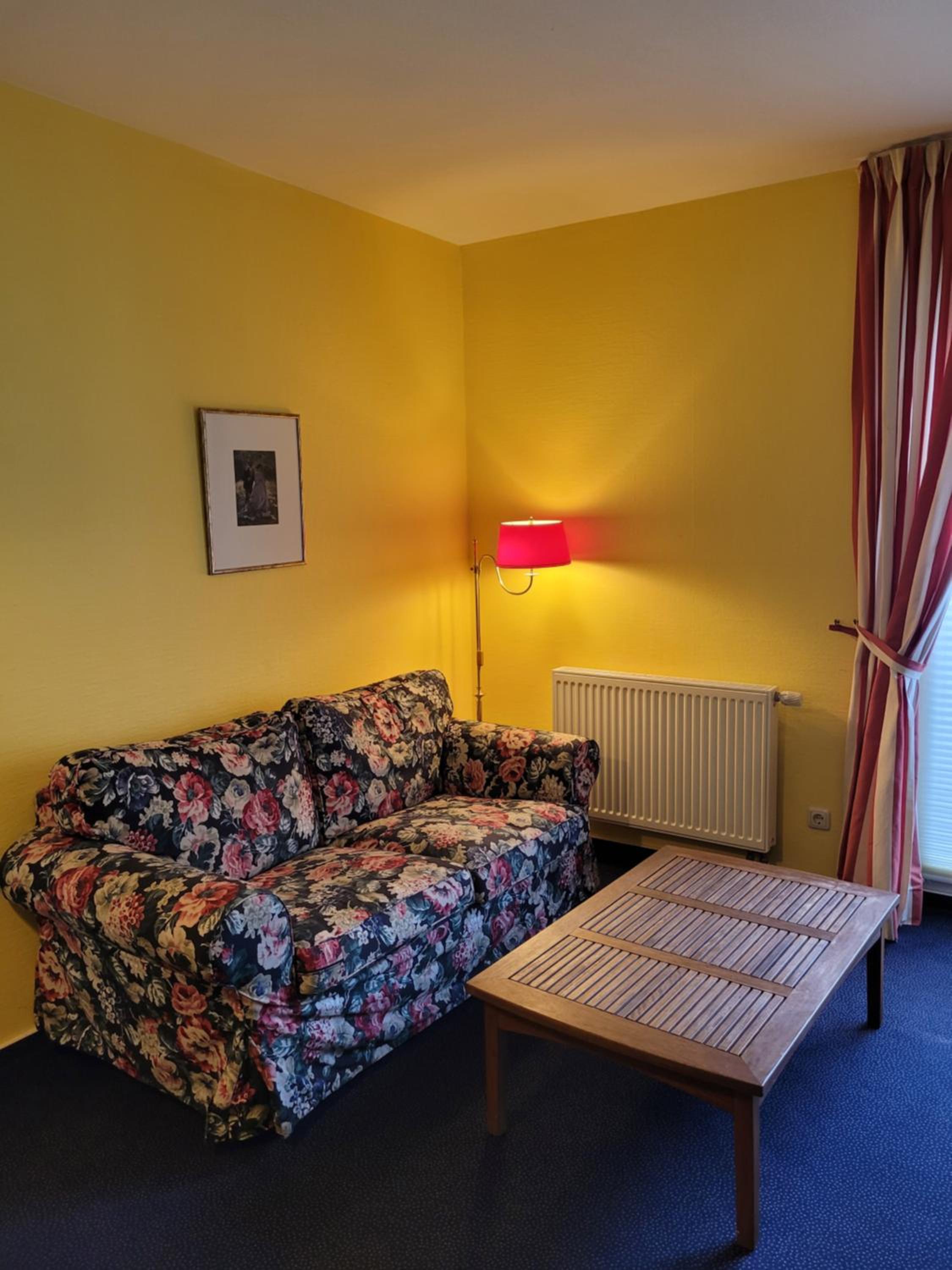 One-Bedroom Apartment with Balcony