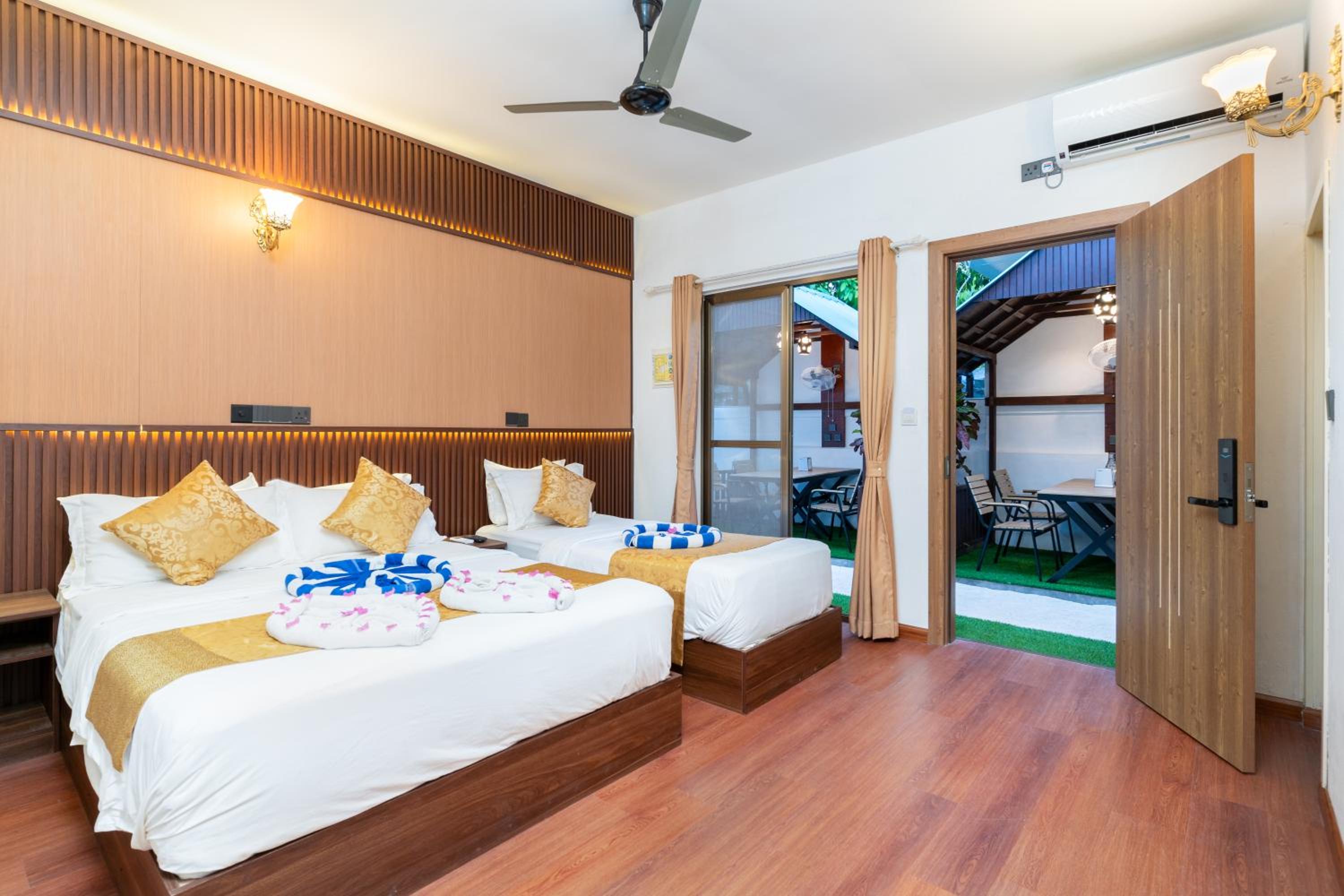 Deluxe Villa